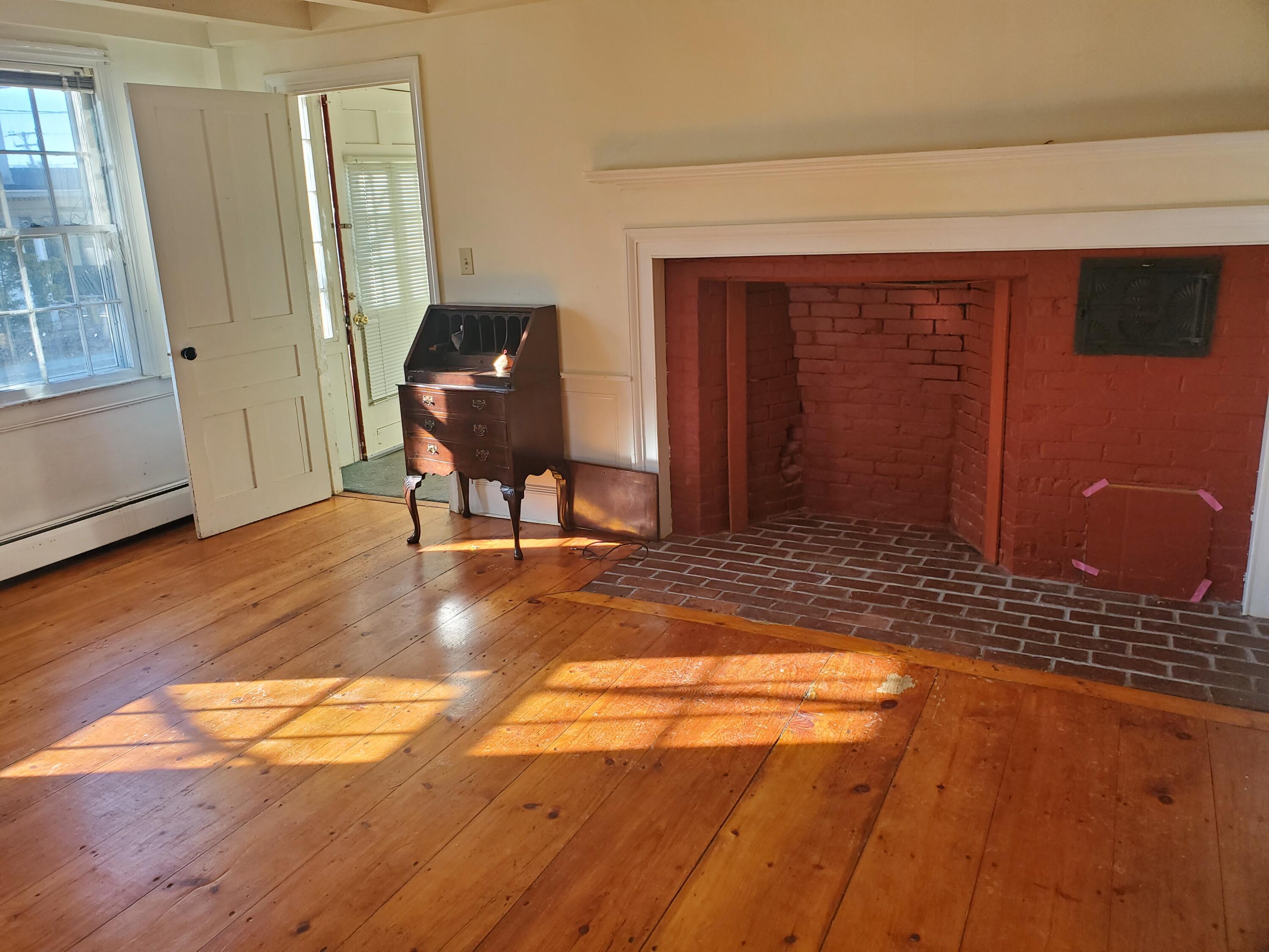 14 Church Street Property Photo 2
