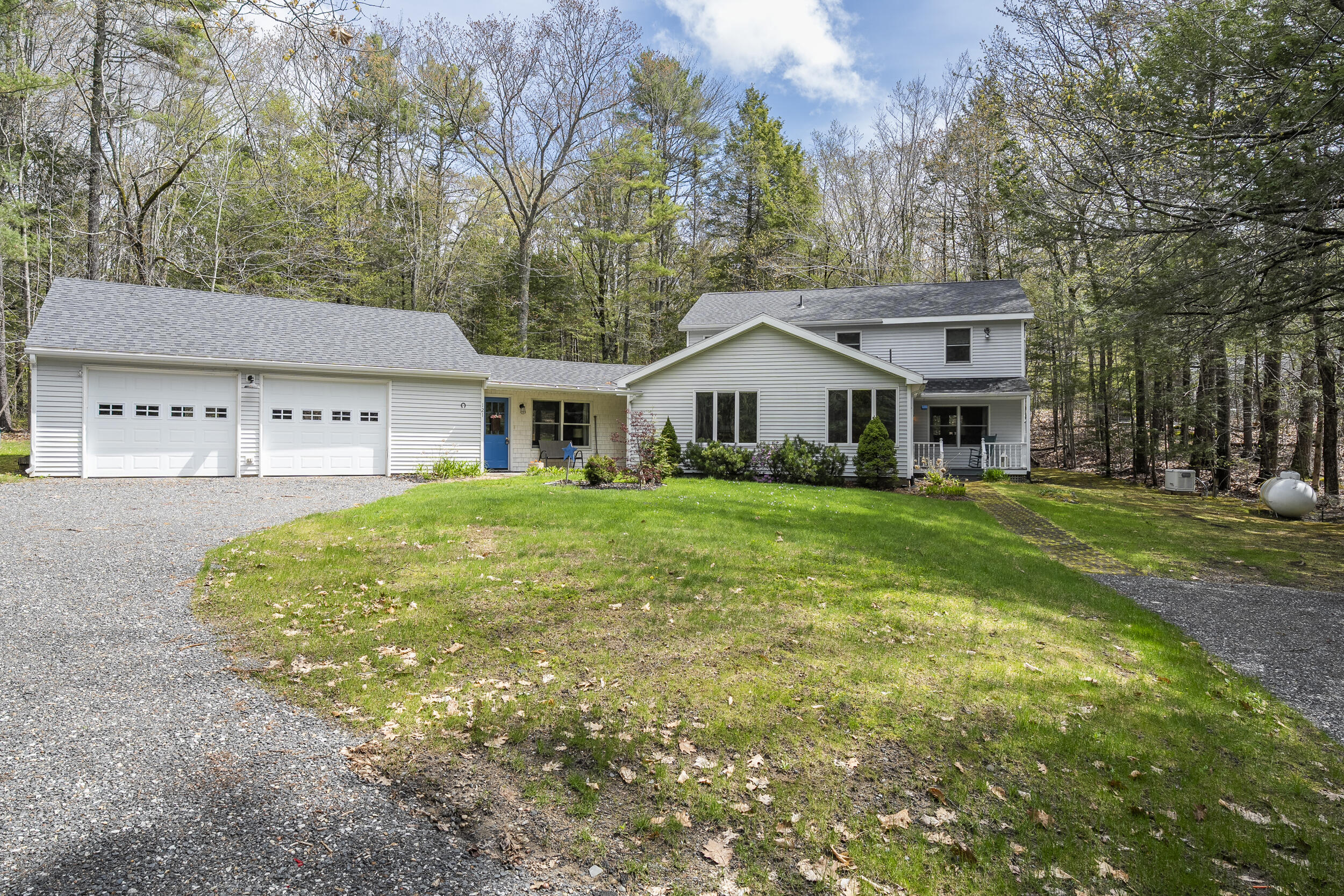 121 Log Cabin Road Property Photo 1
