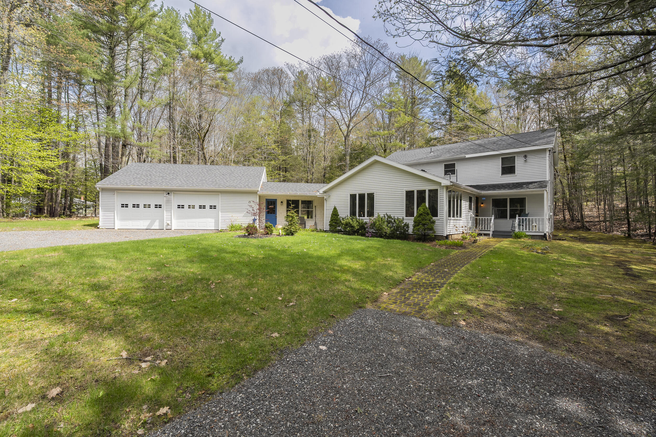 121 Log Cabin Road Property Photo 3