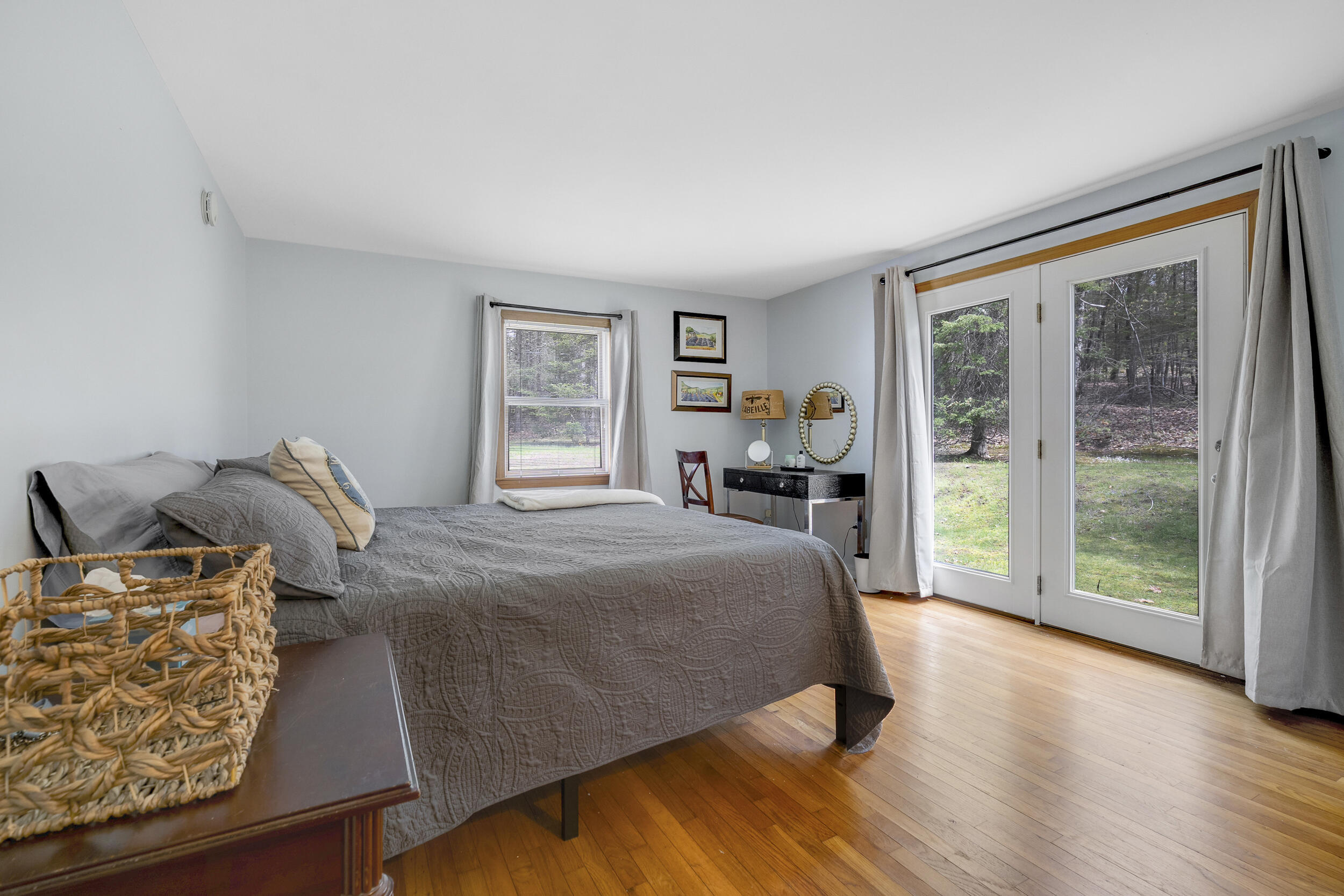 121 Log Cabin Road Property Photo 32
