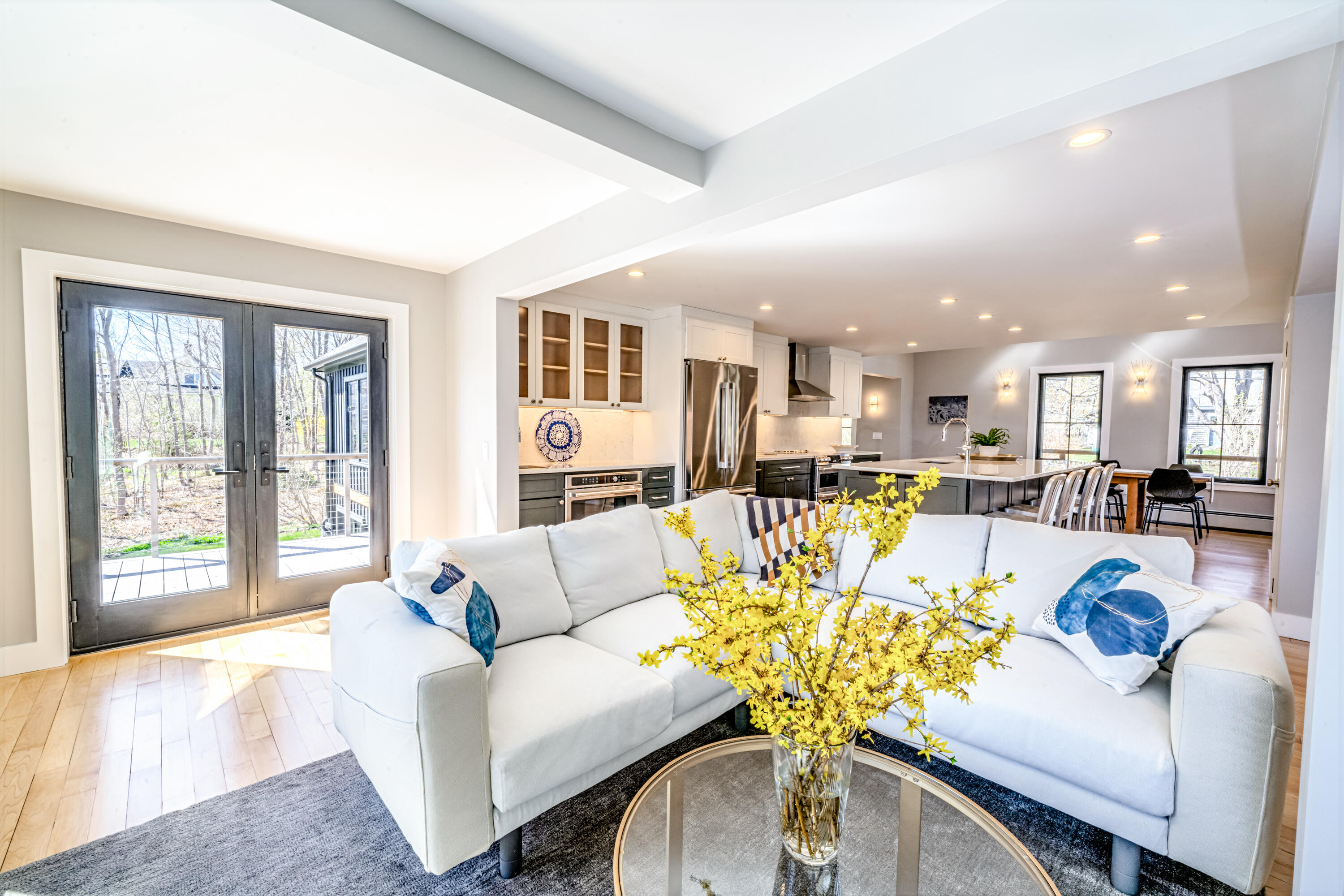 16 Cottage Street Property Photo 12