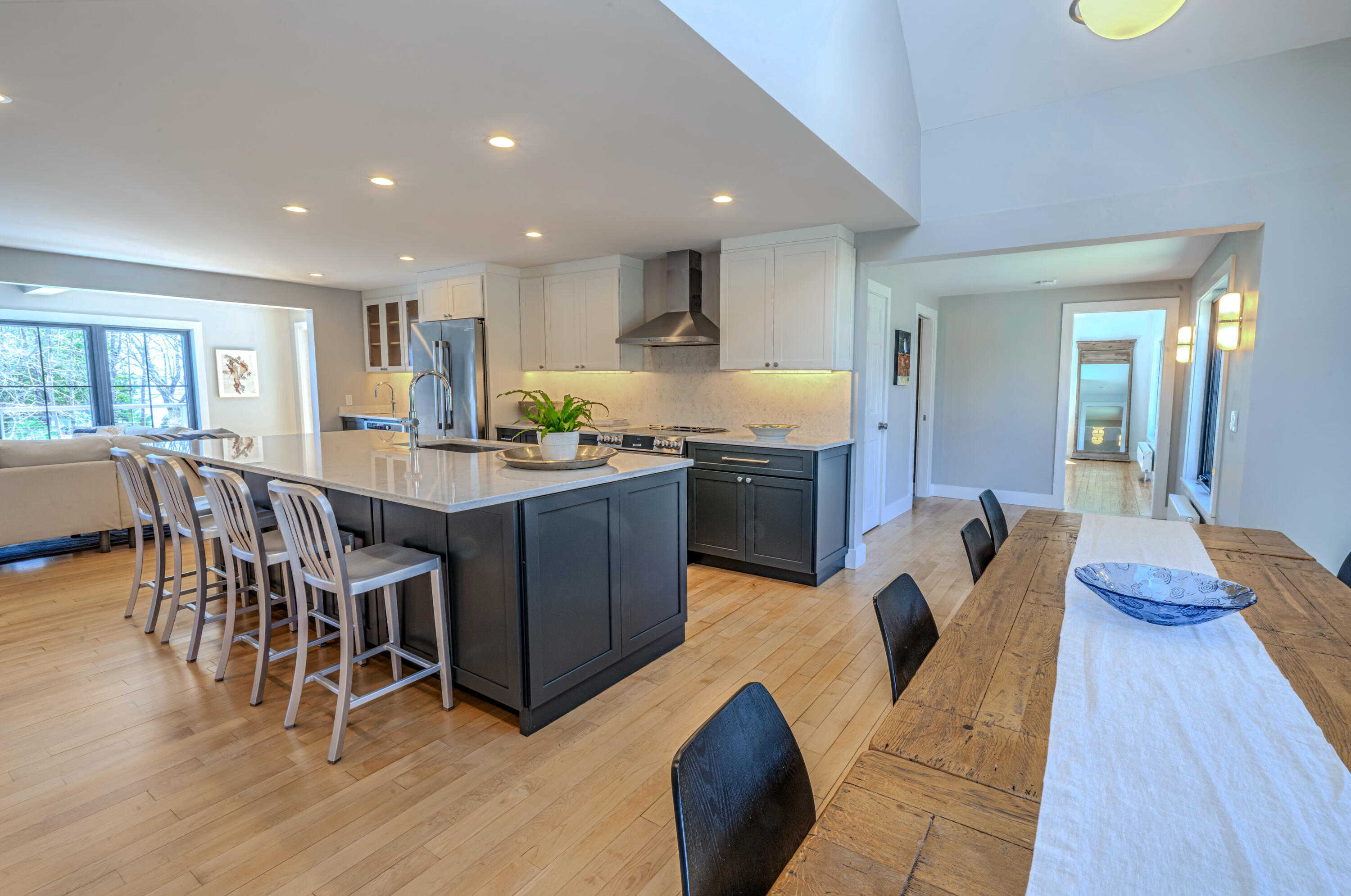 16 Cottage Street Property Photo 18