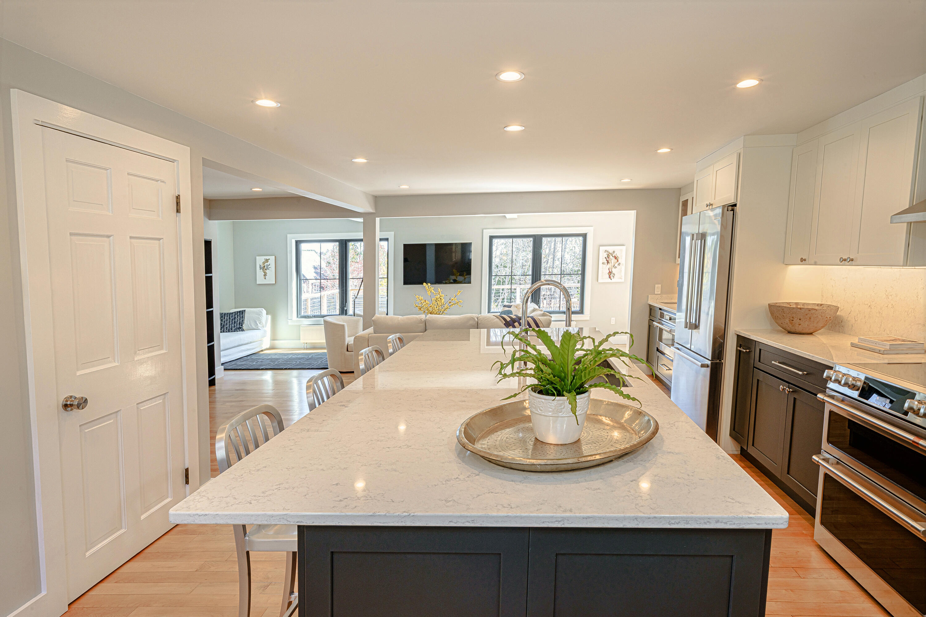 16 Cottage Street Property Photo 20