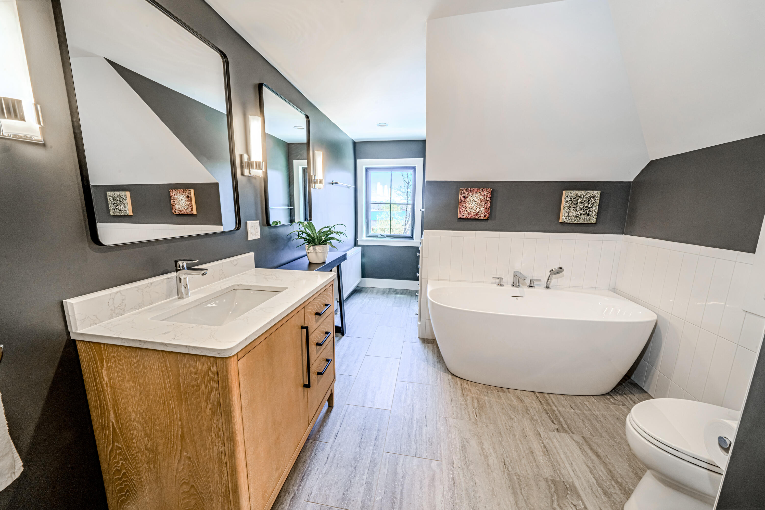 16 Cottage Street Property Photo 41