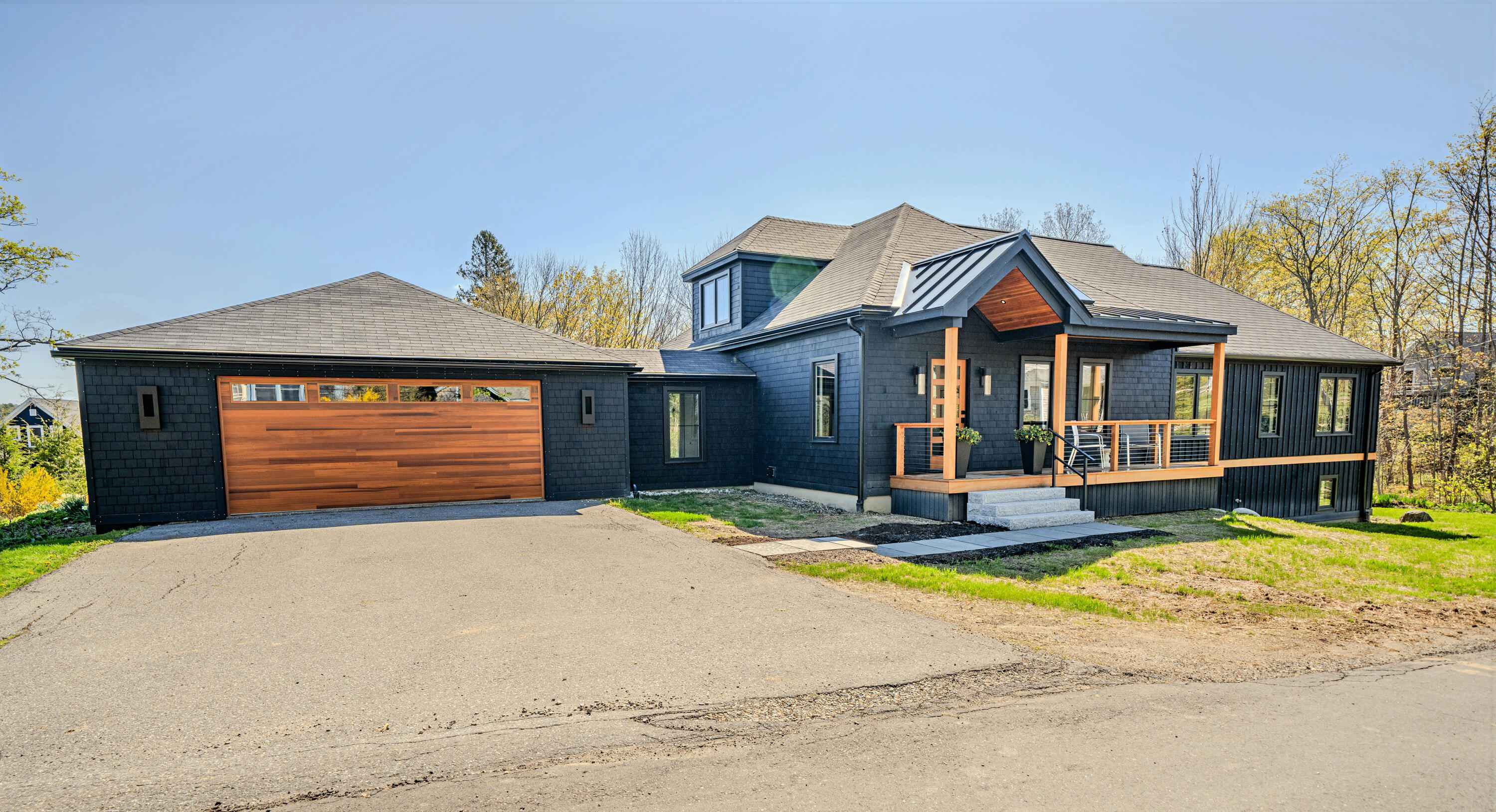 16 Cottage Street Property Photo 49