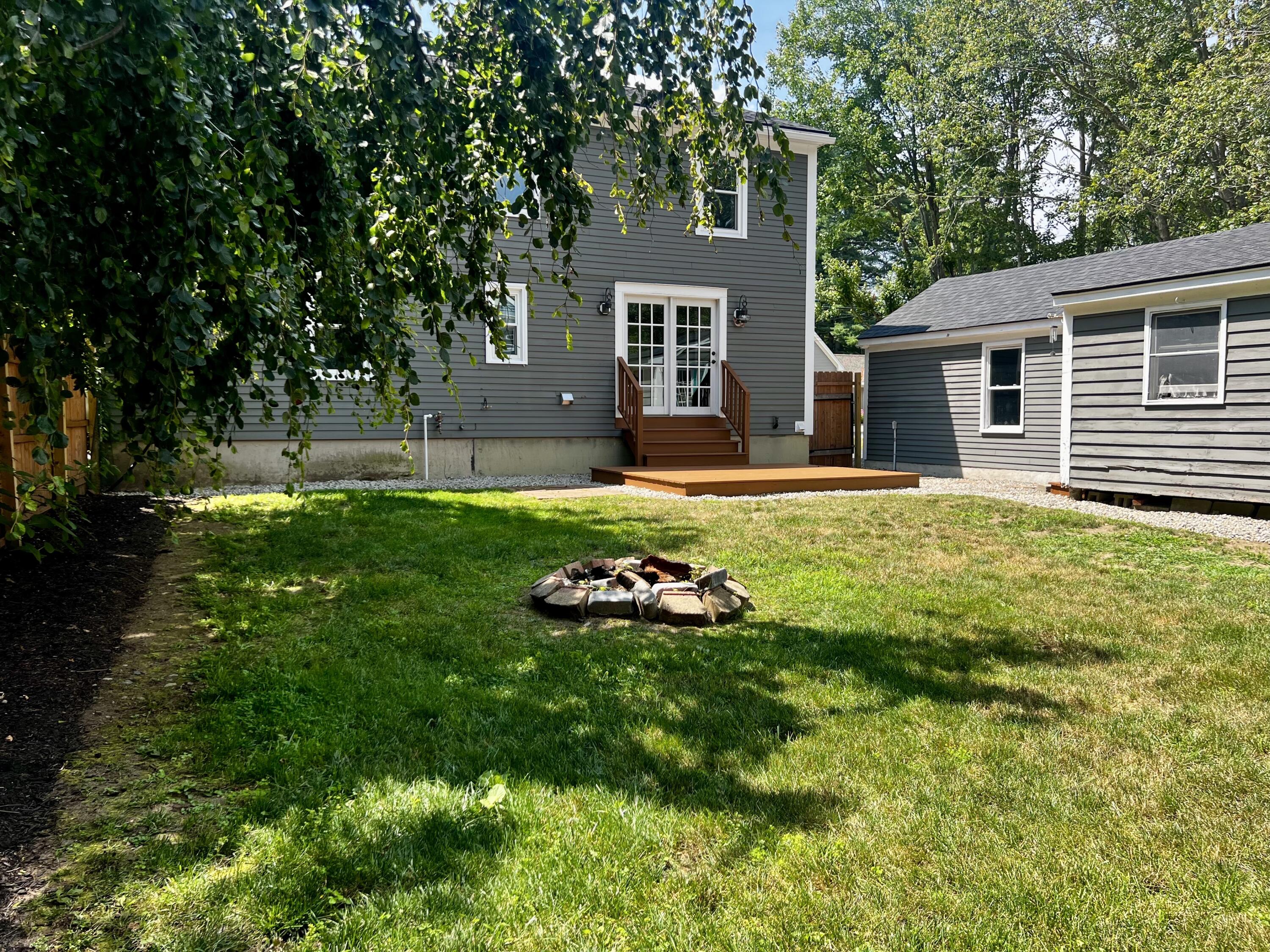 456 Ferry Road Property Photo 4