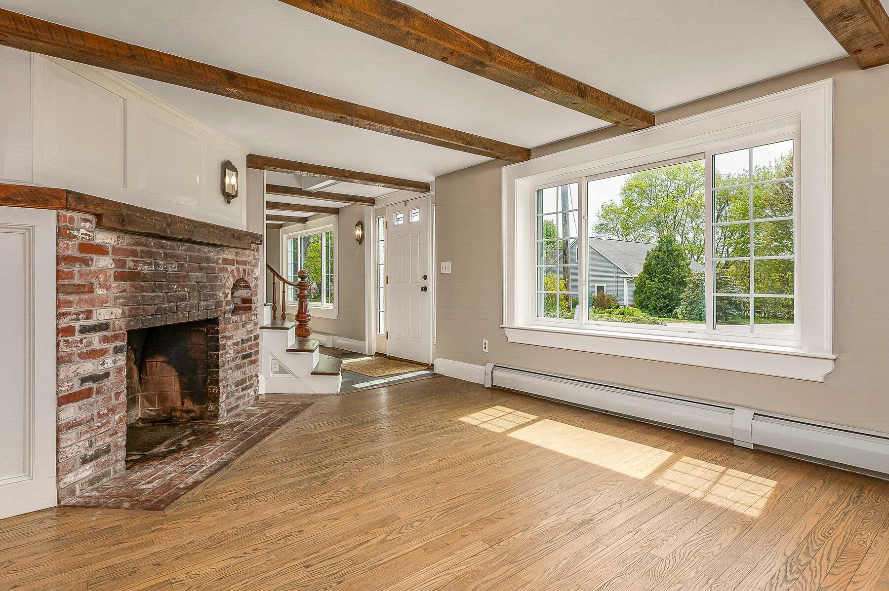 456 Ferry Road Property Photo 11