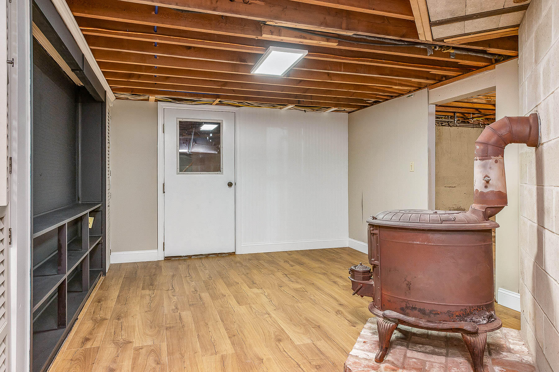 456 Ferry Road Property Photo 49
