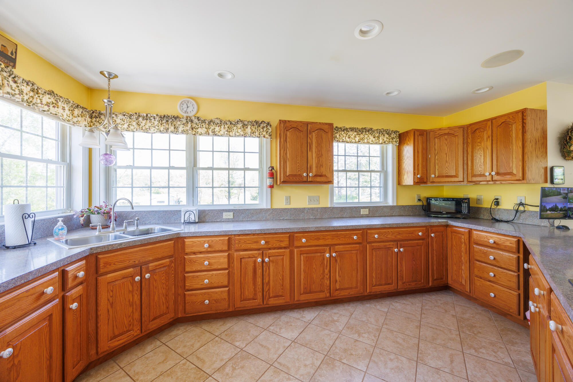 25 Fairview Drive Property Photo 16