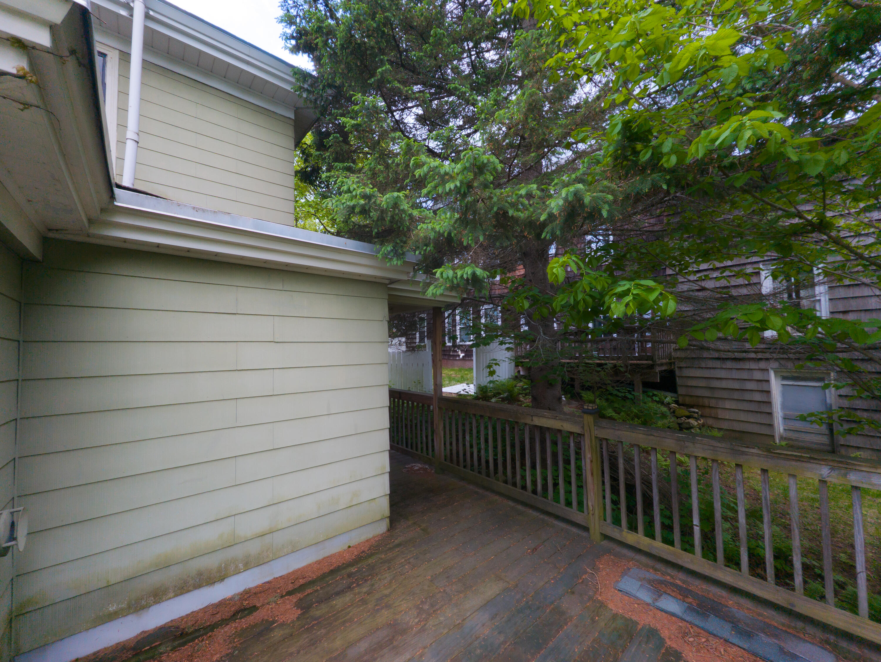 325 Court Street Property Photo 7