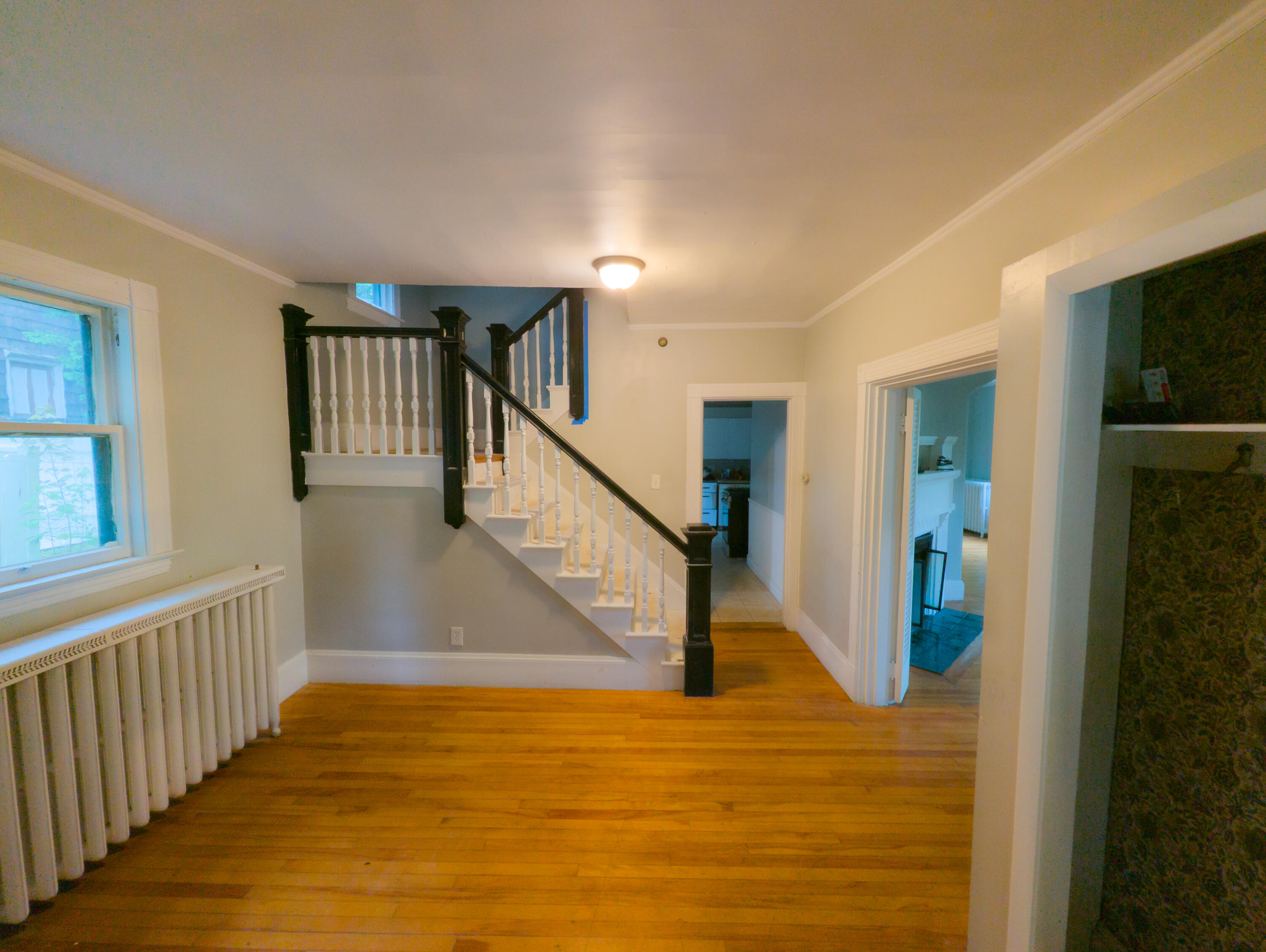 325 Court Street Property Photo 12