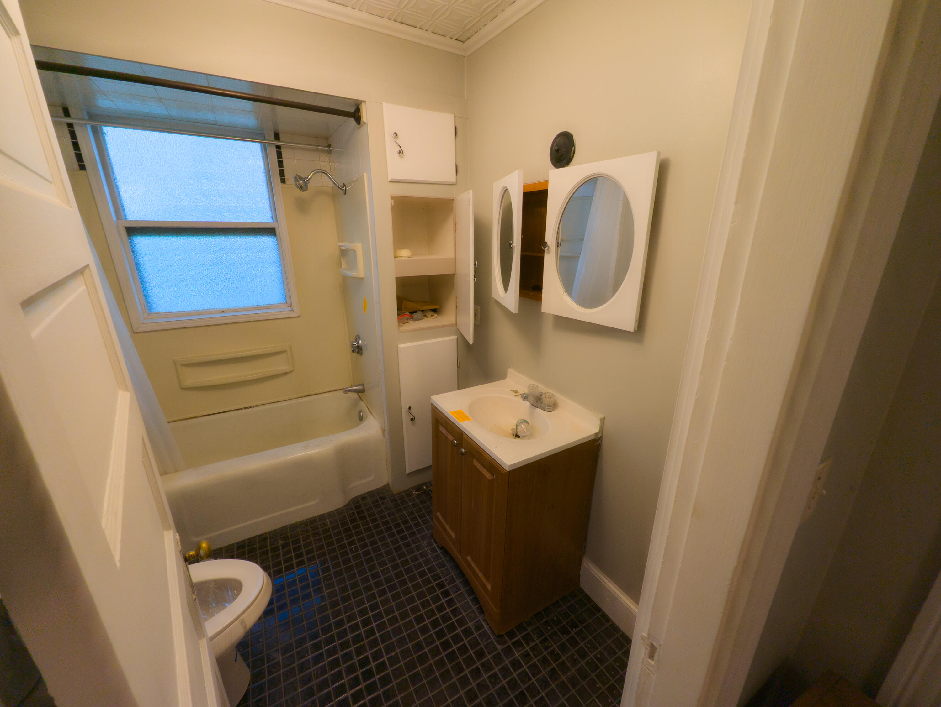 325 Court Street Property Photo 49