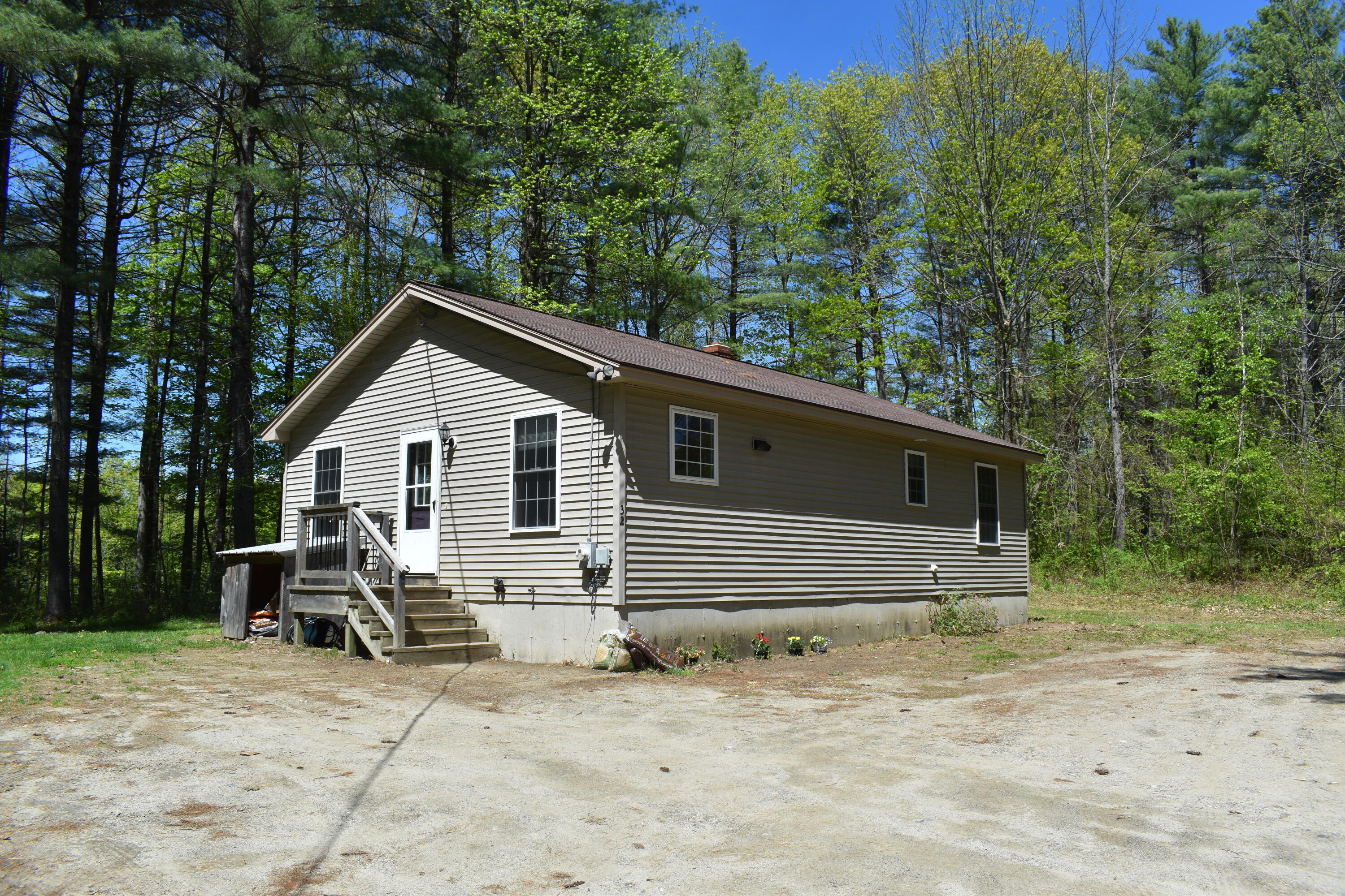 32 Bessie Road Property Photo