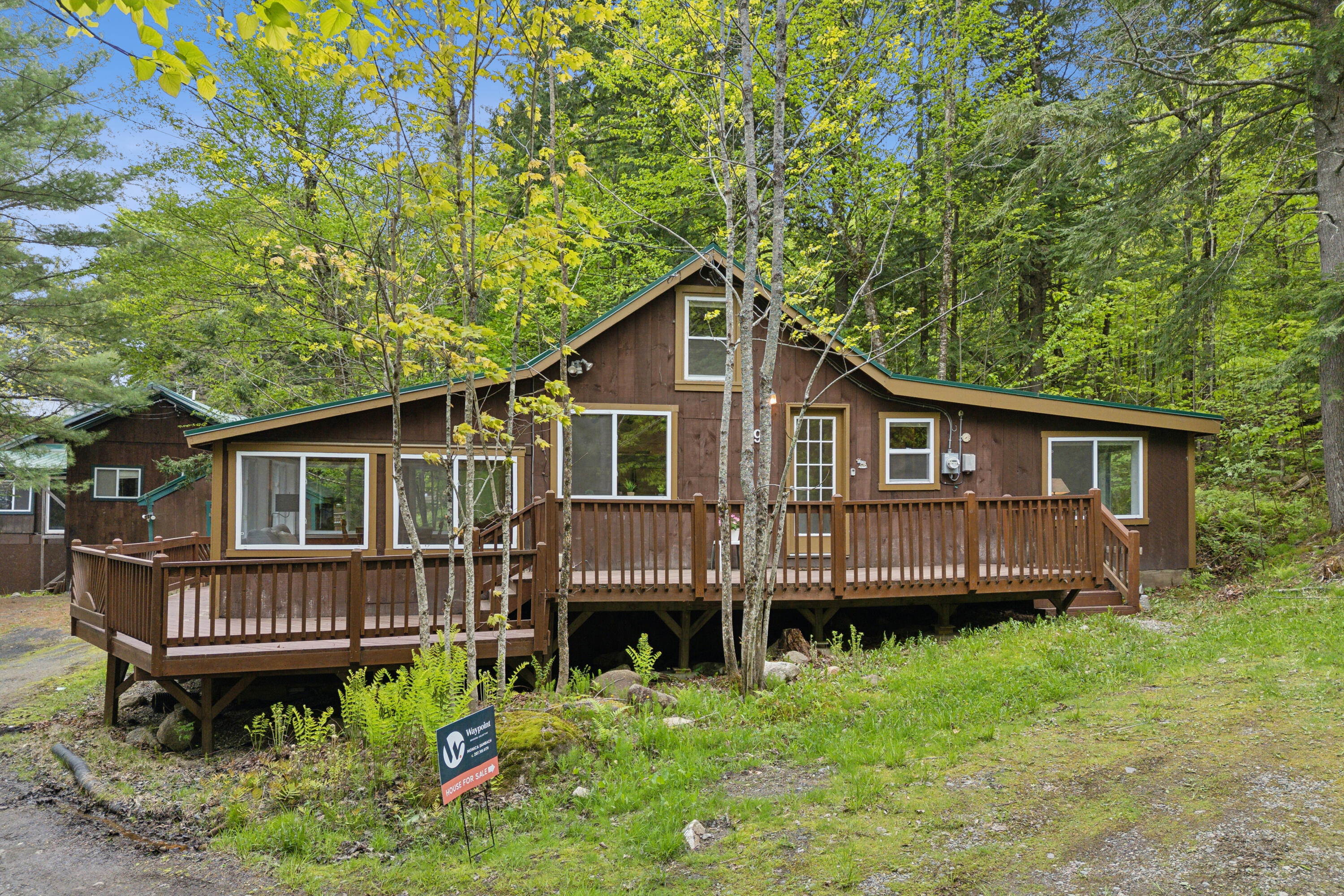 41 Boat Point Drive Property Photo 1
