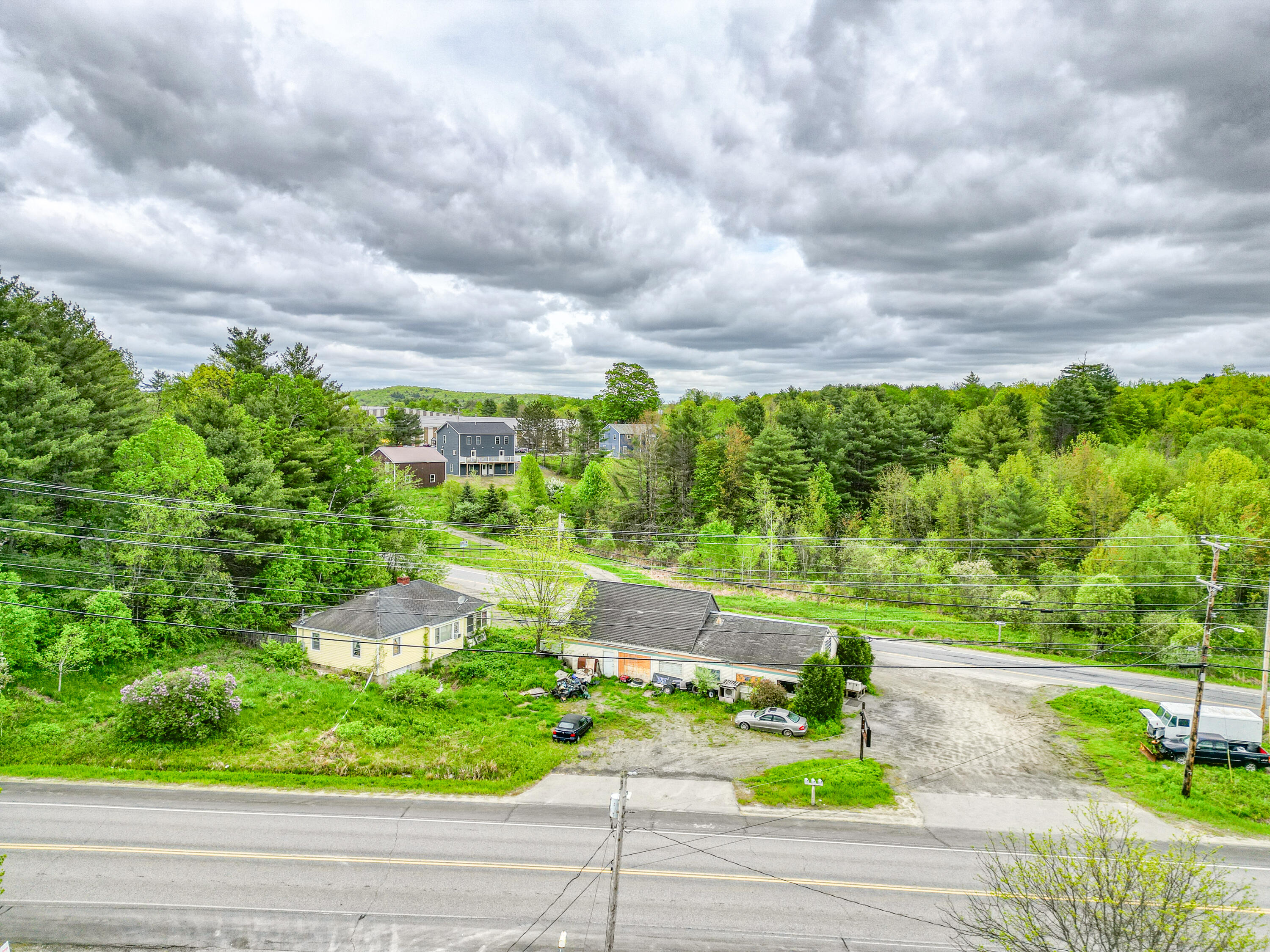 595-597 Civic Center Drive Property Photo 16