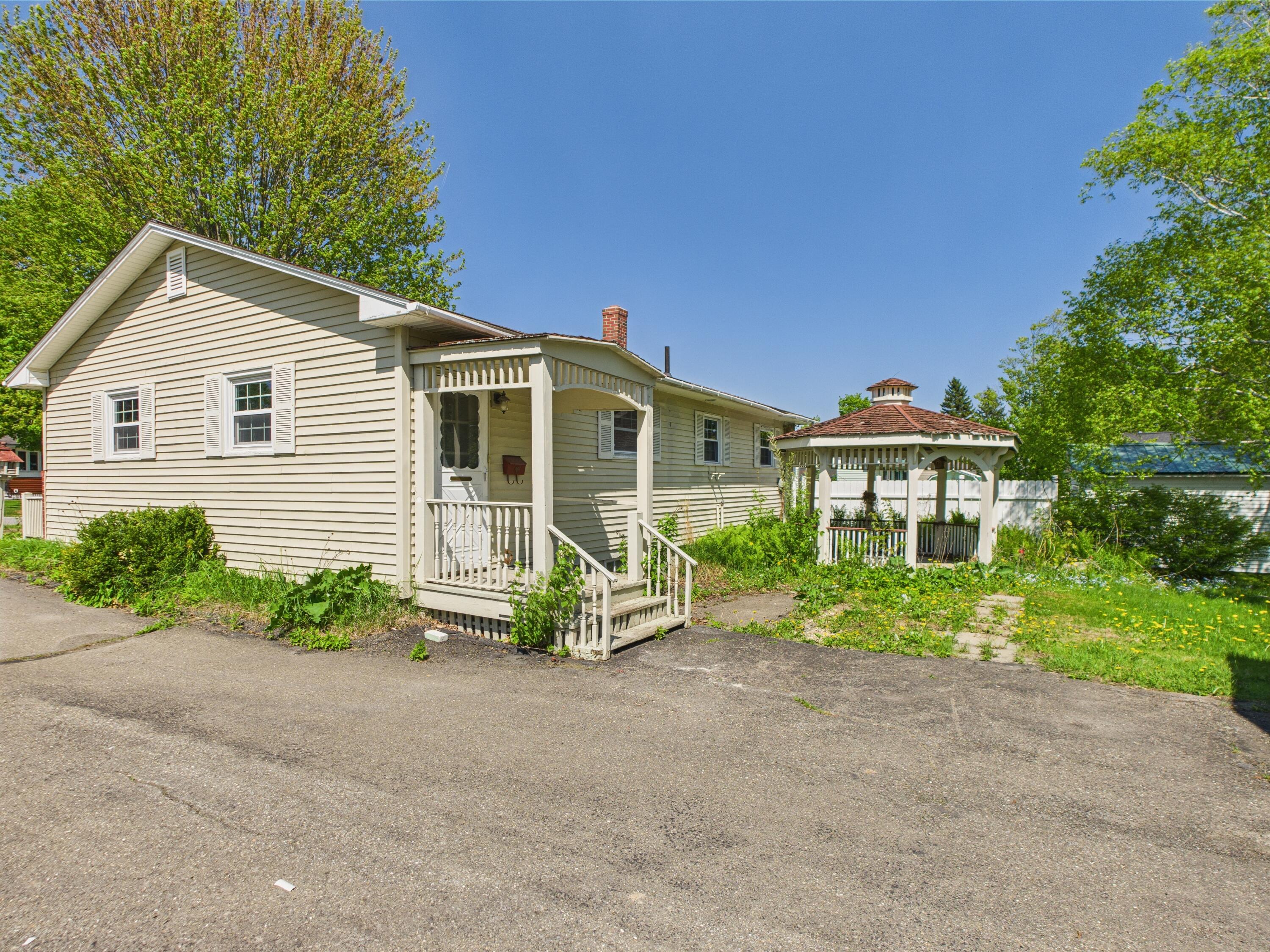 80 Garden Circle Property Photo 1
