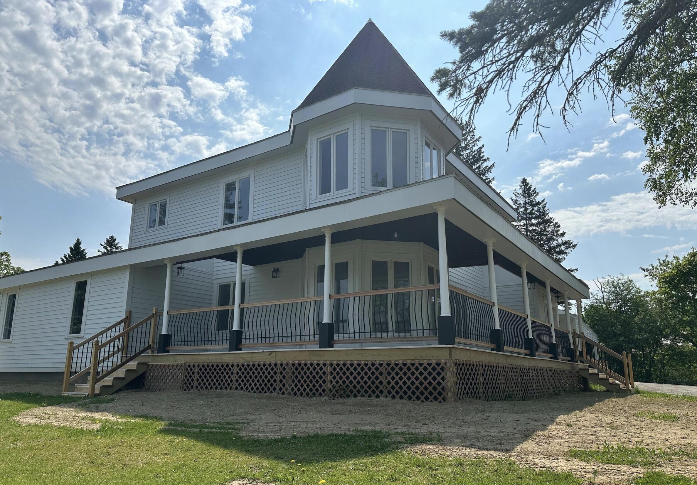 30 Elm Street Property Photo 3