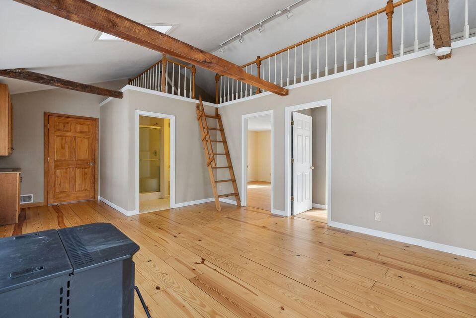 24 Cassella Drive Property Photo 36