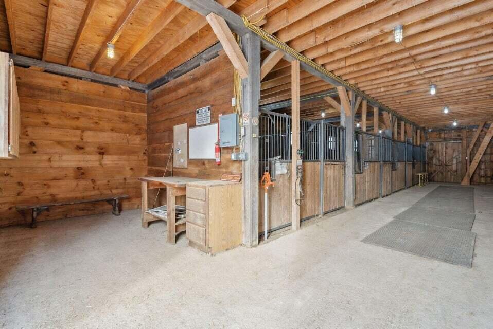 24 Cassella Drive Property Photo 54