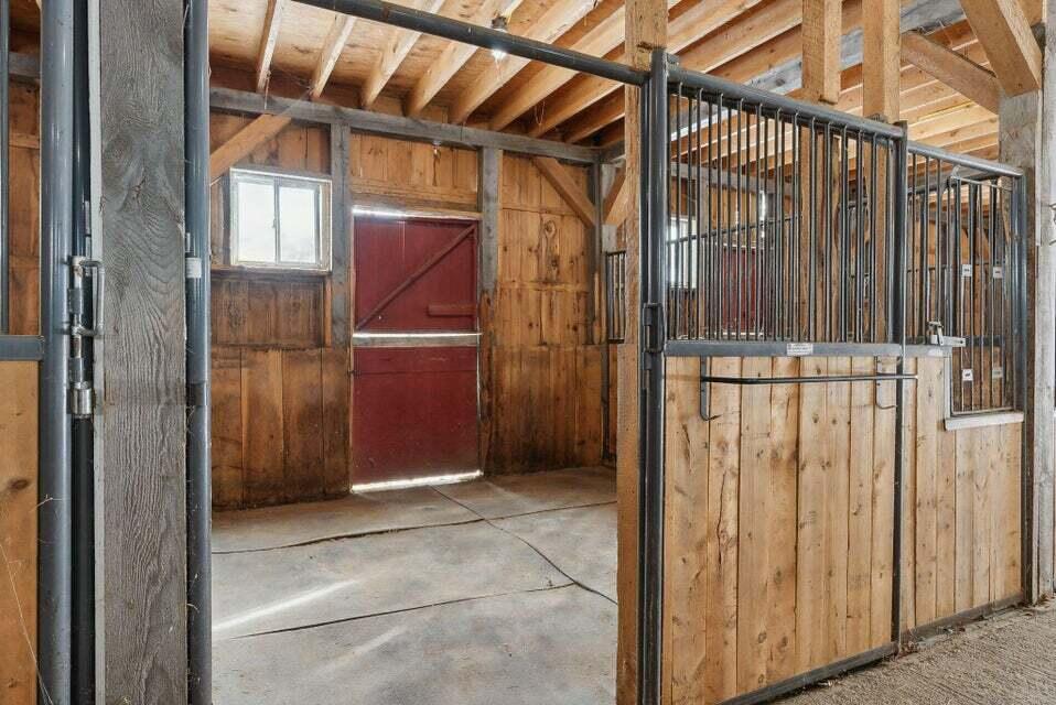 24 Cassella Drive Property Photo 56