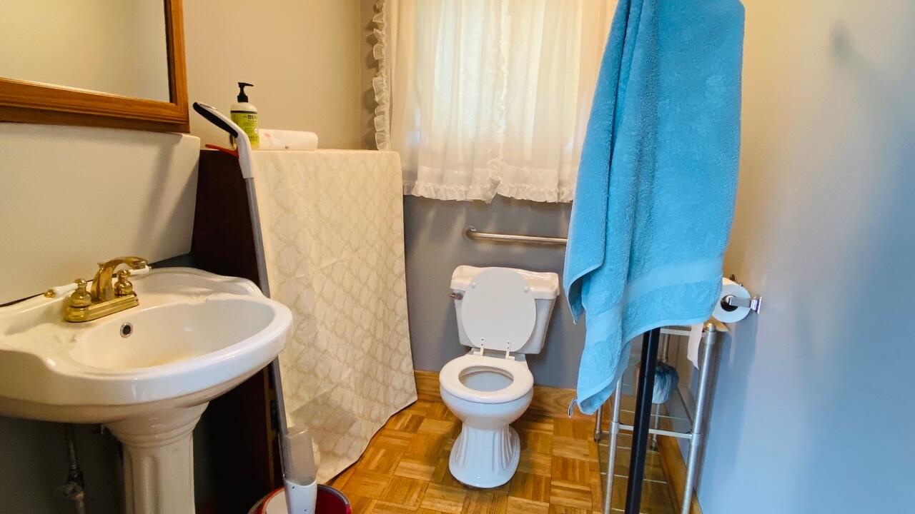 10 N Lubec Road Property Photo 14