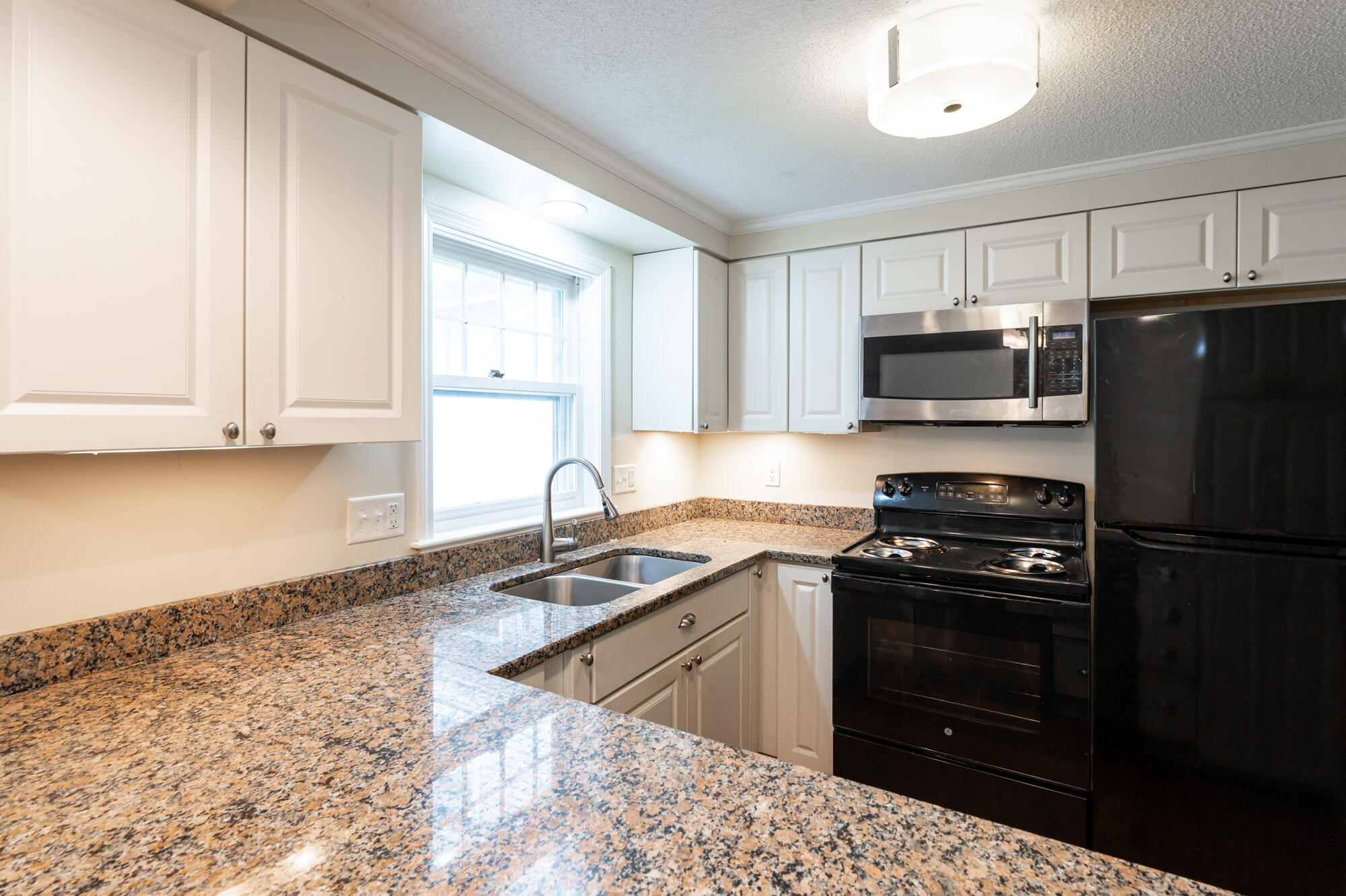 126 Flintlock Village Road Property Photo 2