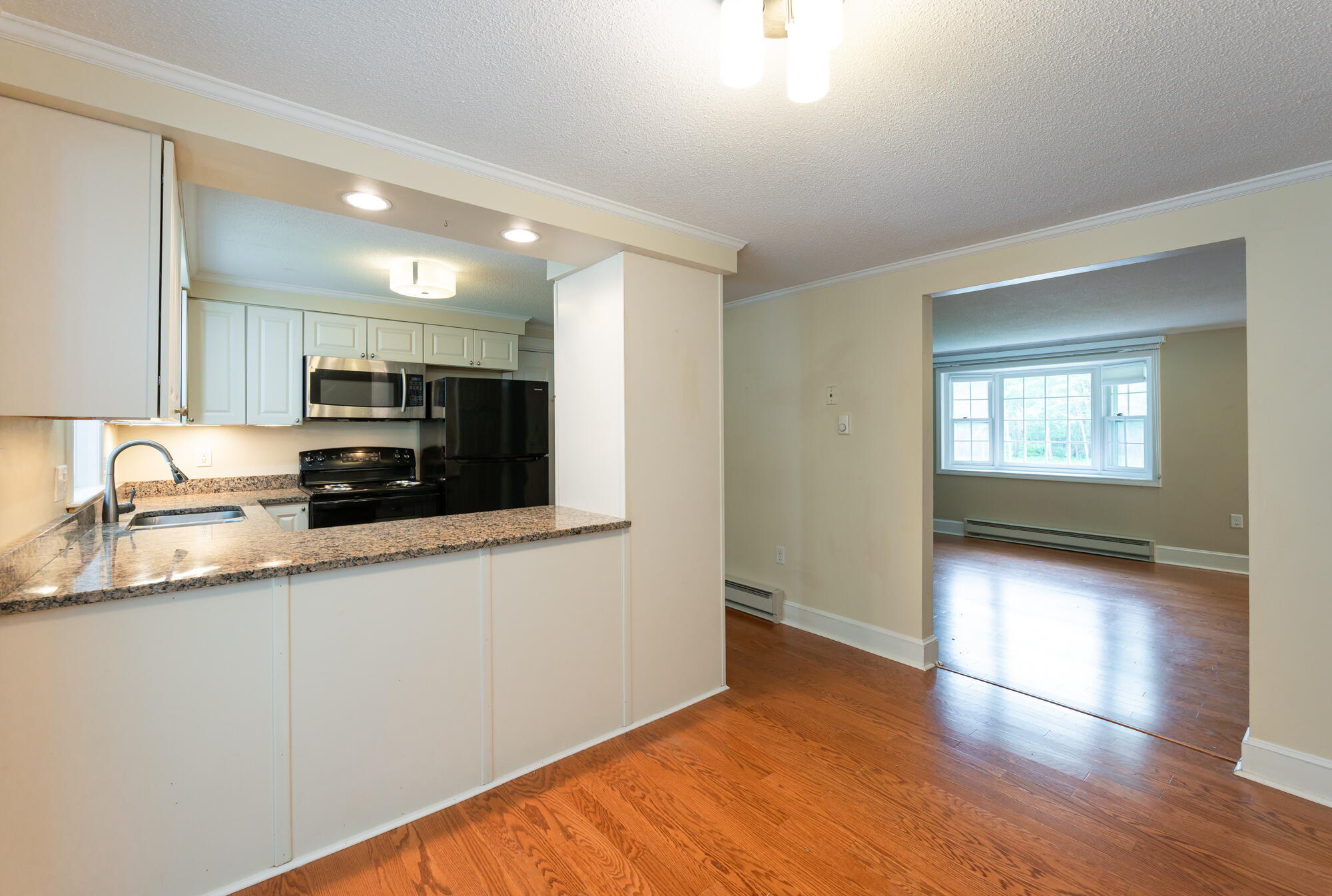126 Flintlock Village Road Property Photo 5