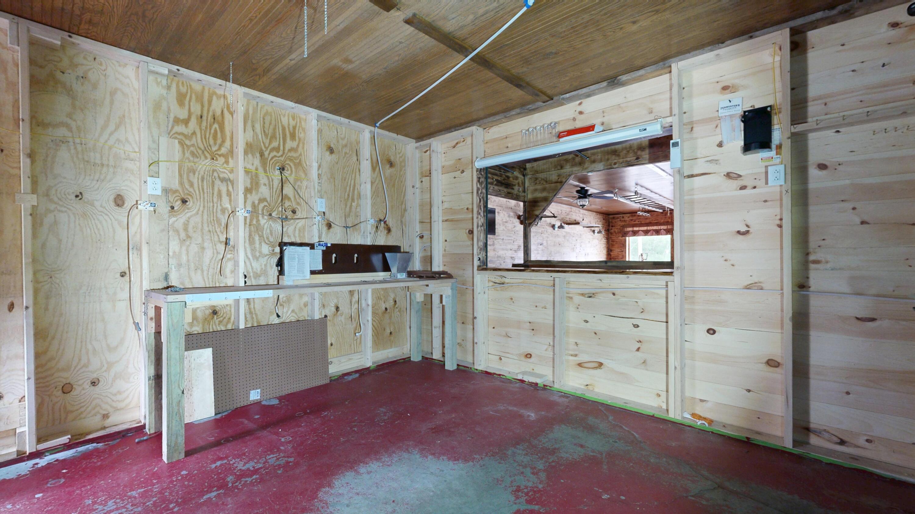 746 Auburn Road Property Photo 18