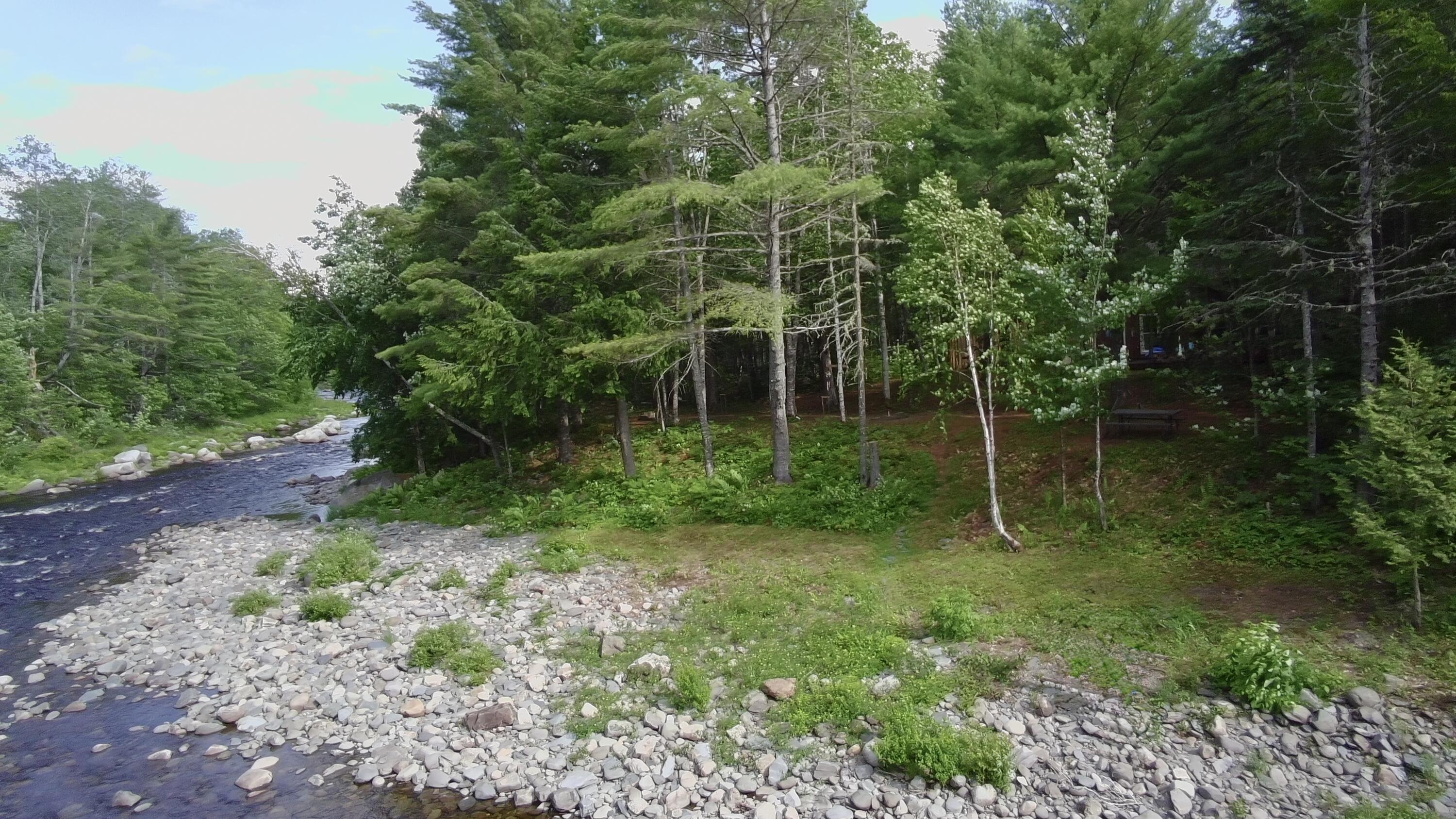 6 Maple Drive Property Photo 3
