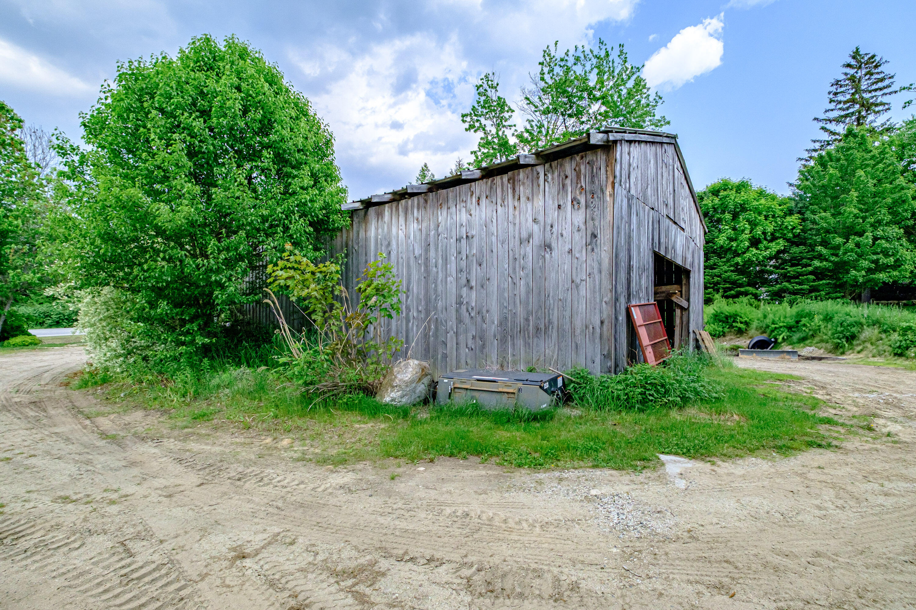 298-1c Main Street Property Photo 7