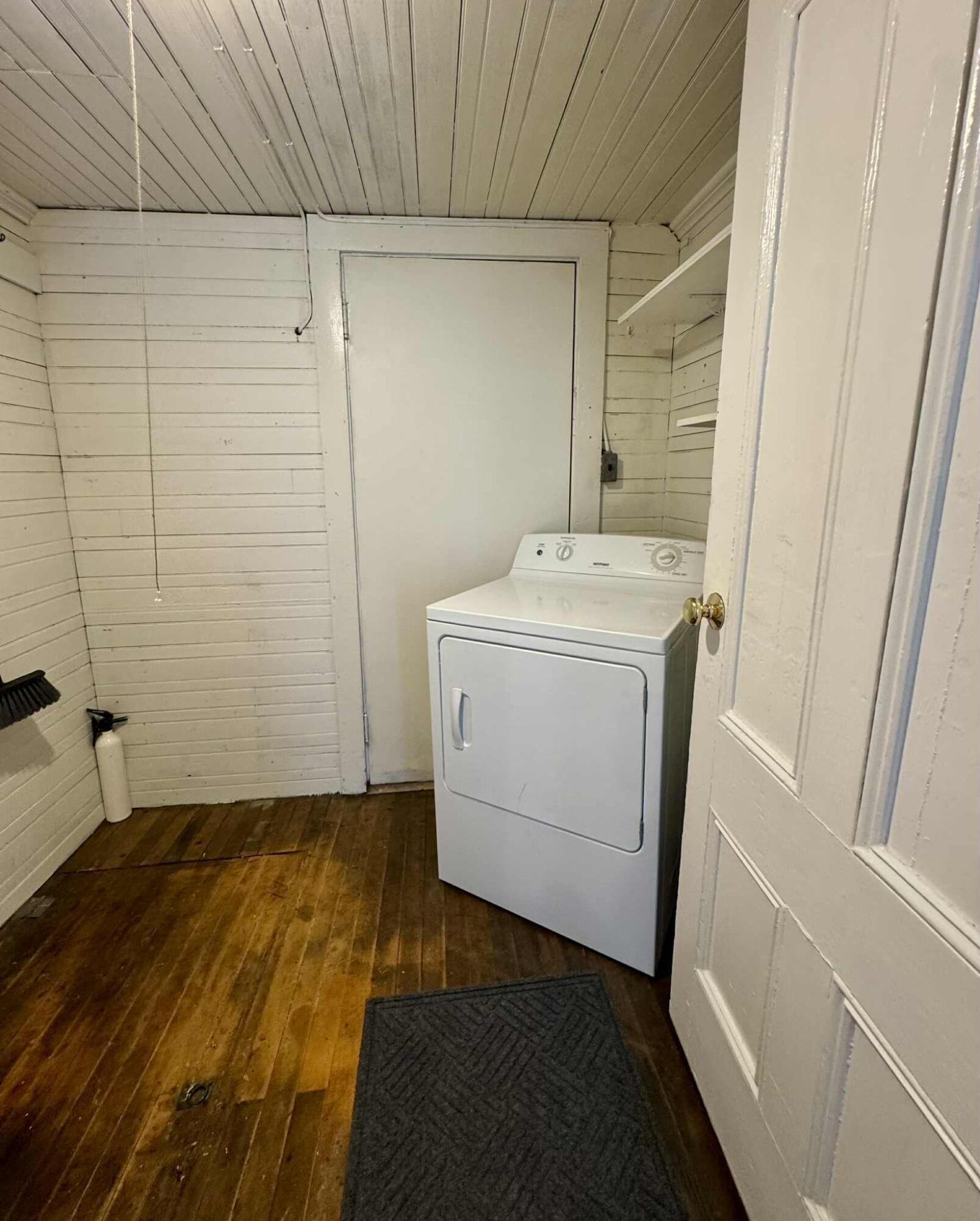 11 Gardner Avenue Property Photo 18