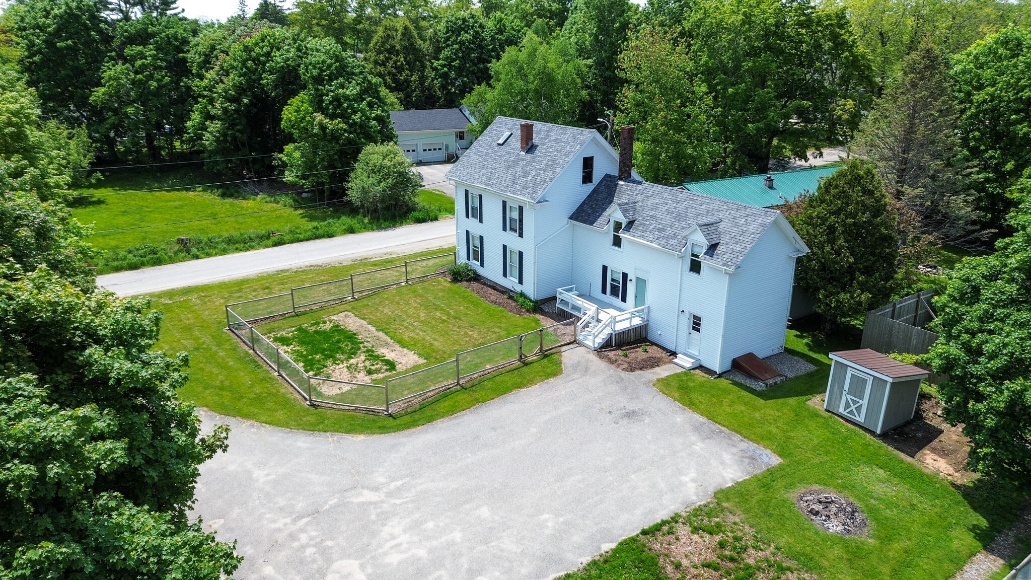 11 Gardner Avenue Property Photo 49