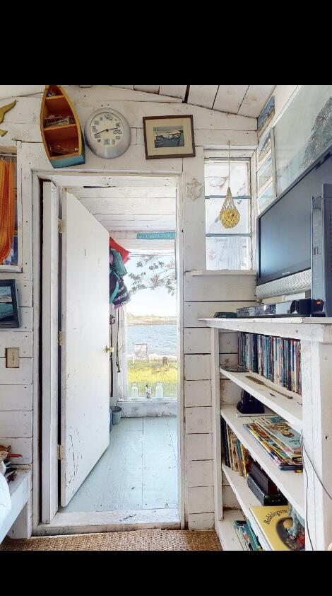 15 Fisherman's Cove Property Photo 12