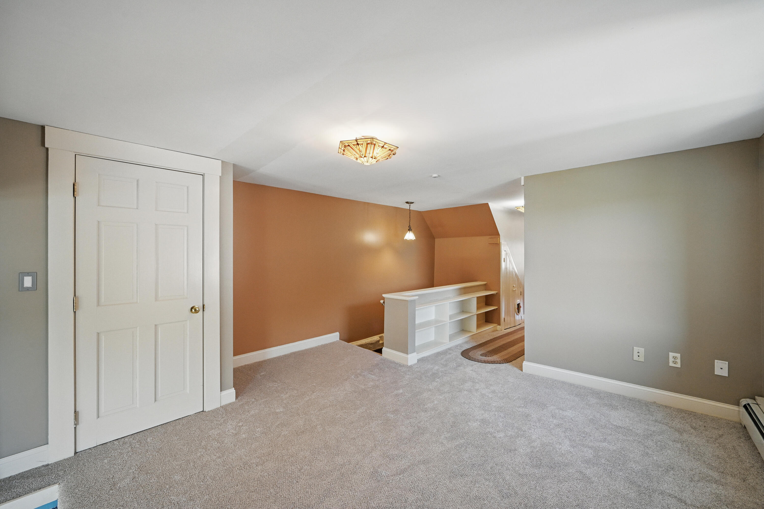 184 Water Street Property Photo 5