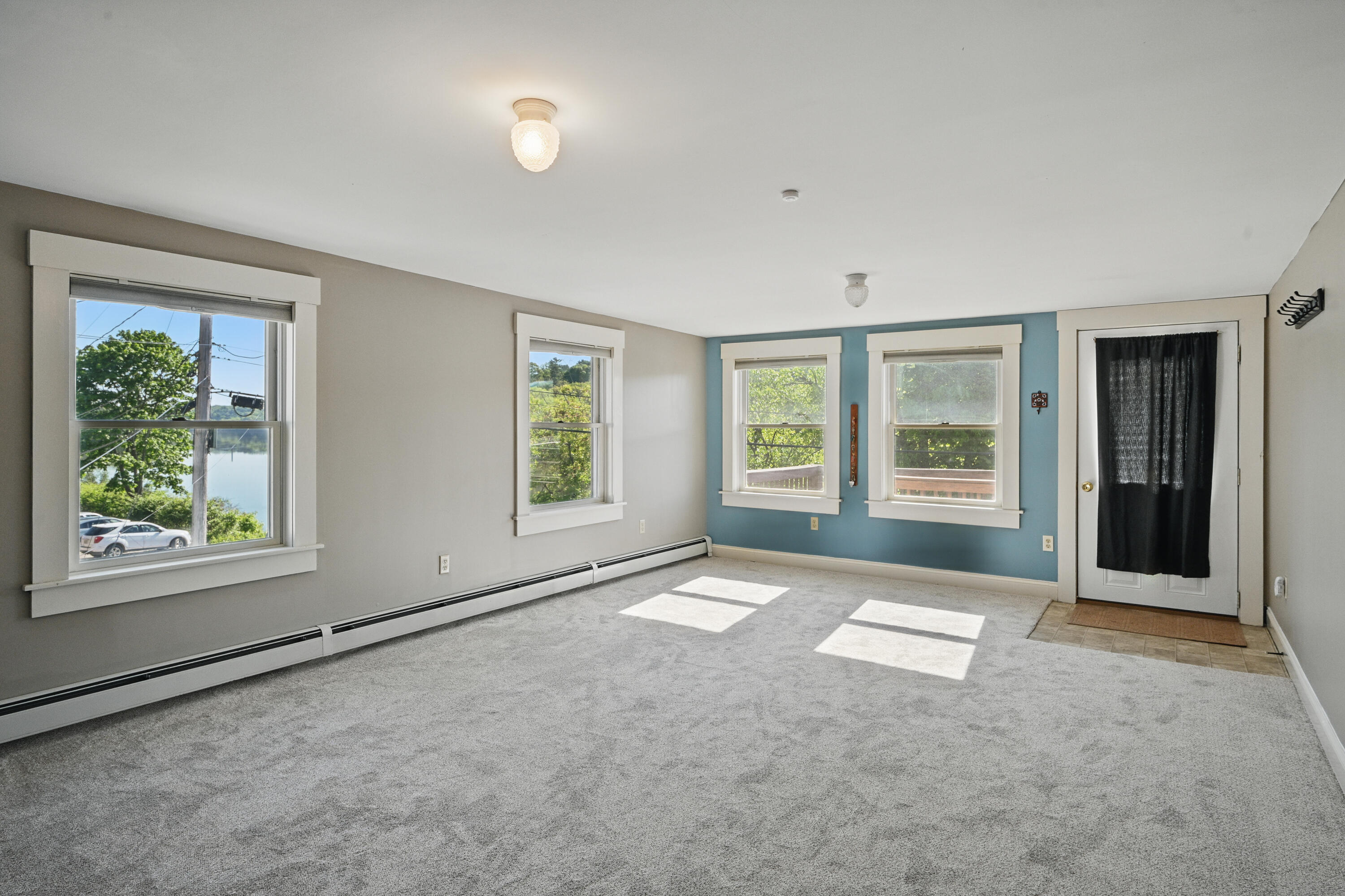 184 Water Street Property Photo 10