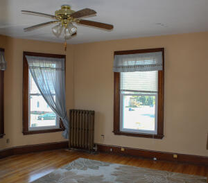 854 Broadway Property Photo 3