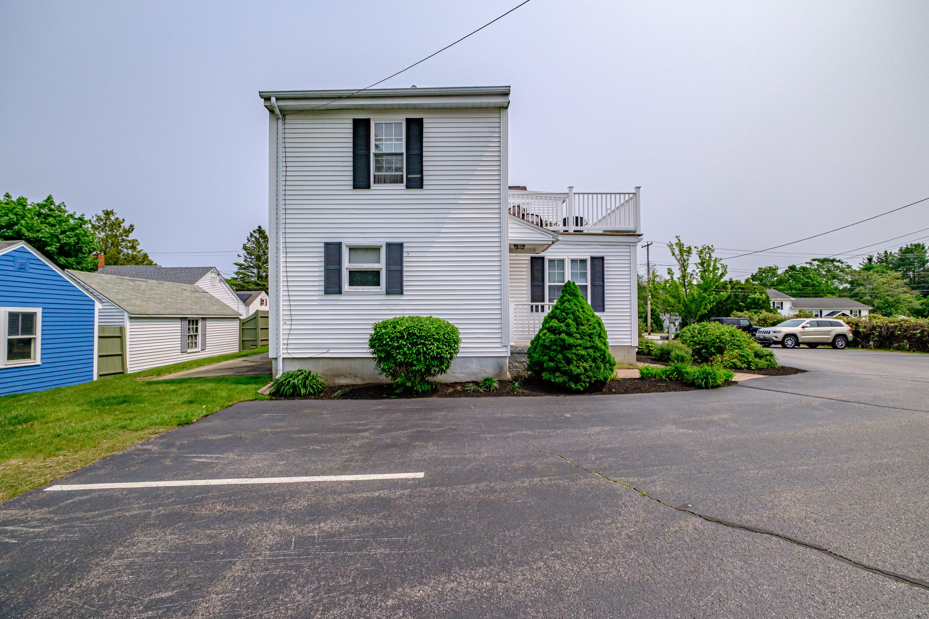 276 Hill Street Property Photo 23