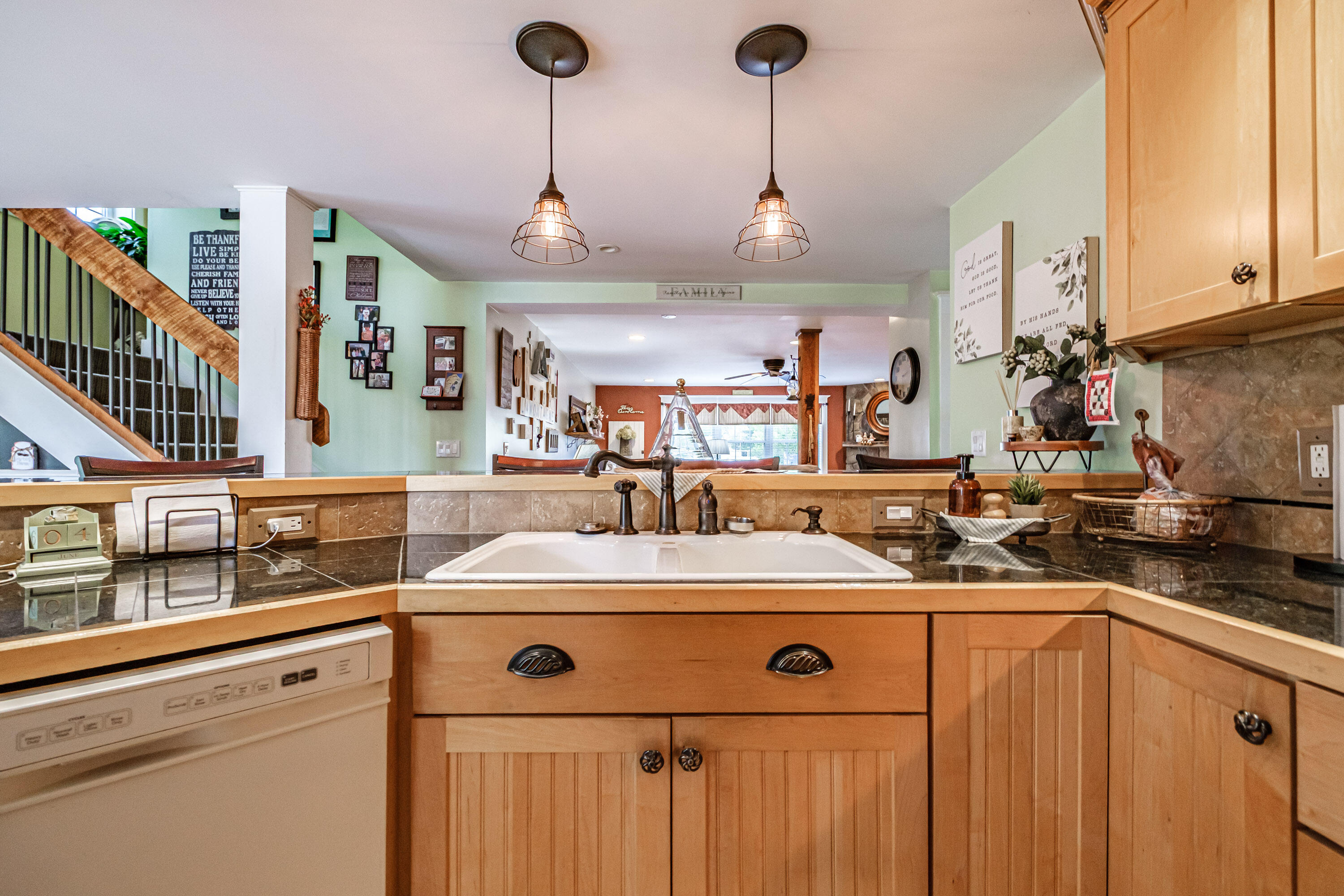 276 Hill Street Property Photo 101