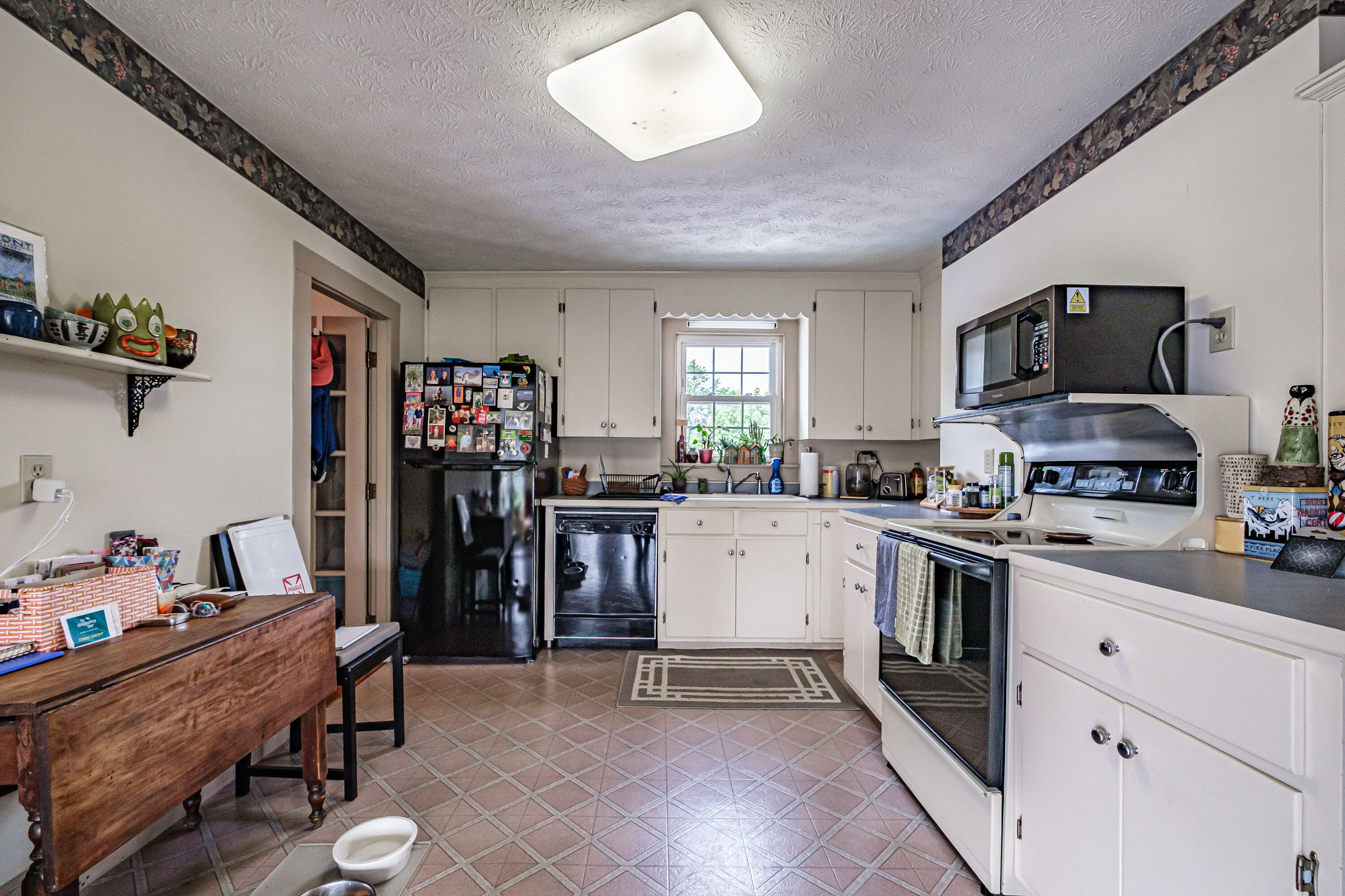 276 Hill Street Property Photo 157