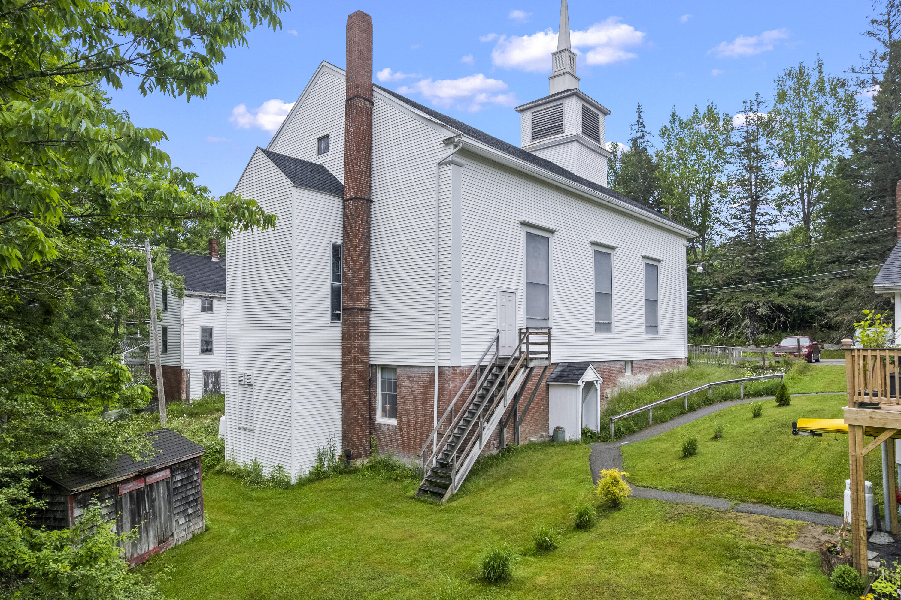 85 Friendship Road Property Photo 14