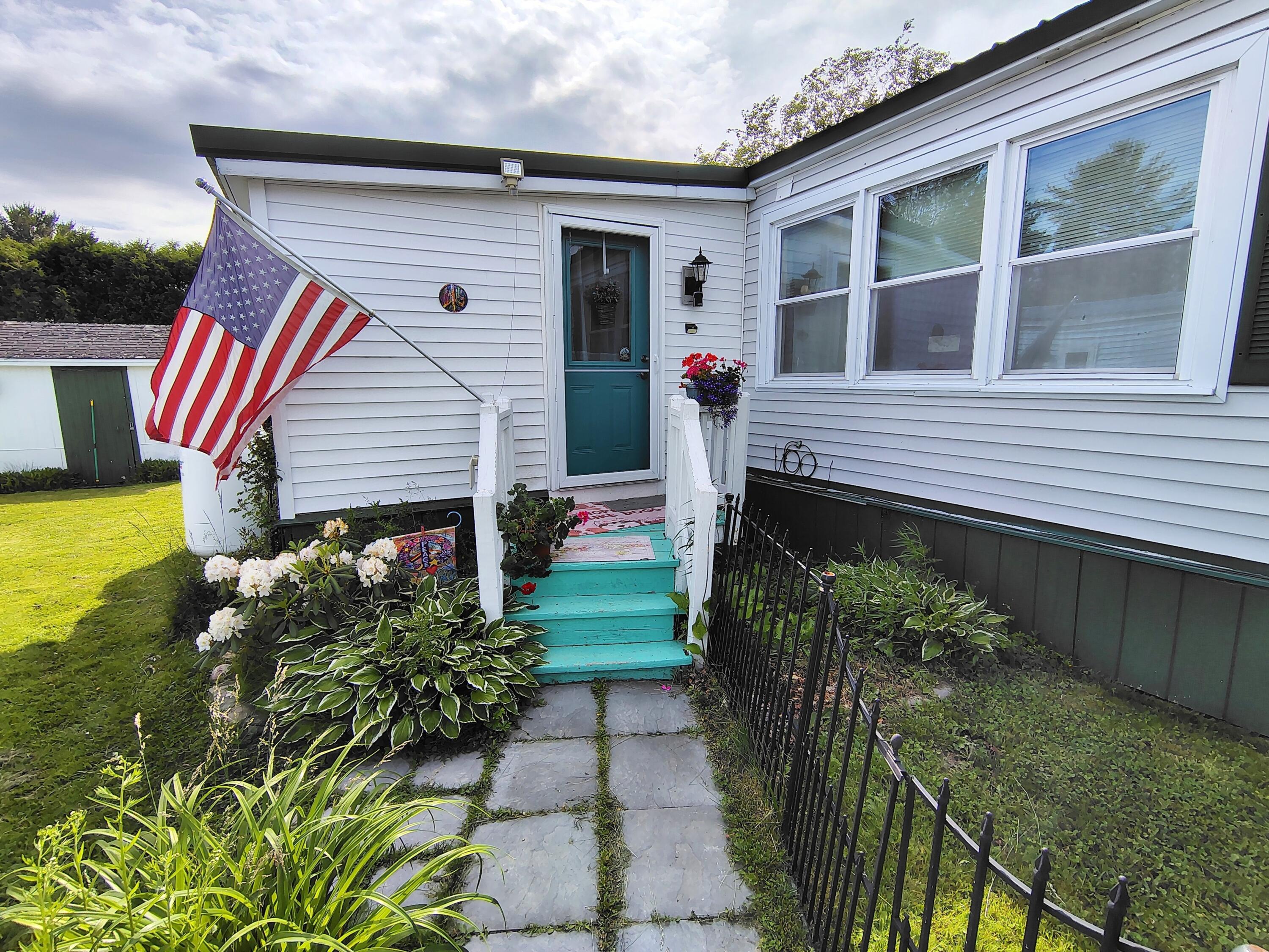 15 E Street Property Photo 1