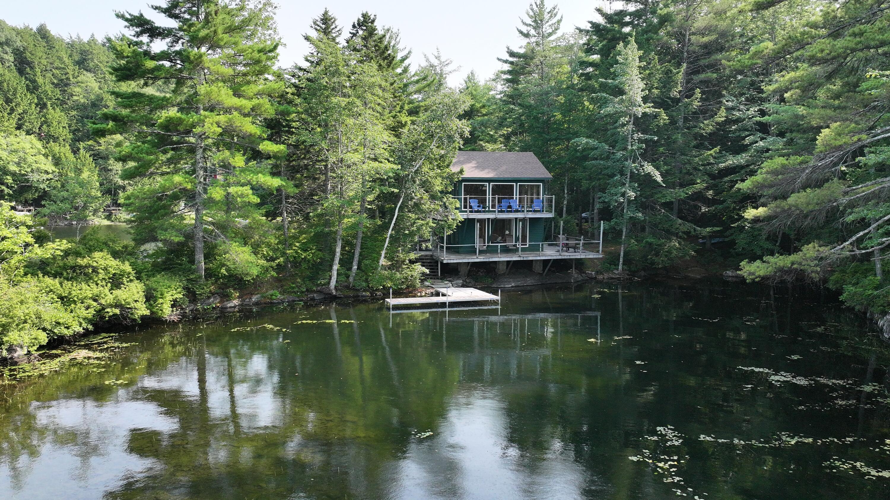 39 Camp Cove Road Property Photo 2