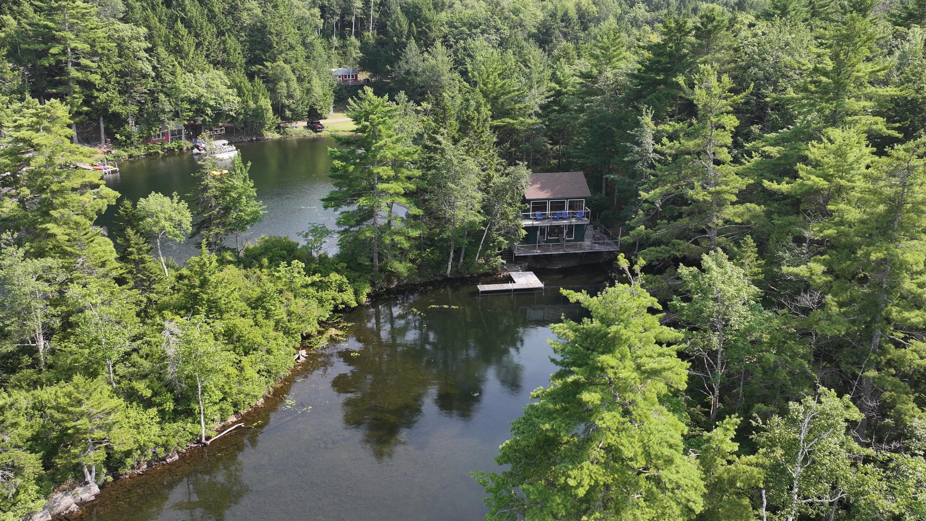 39 Camp Cove Road Property Photo 5