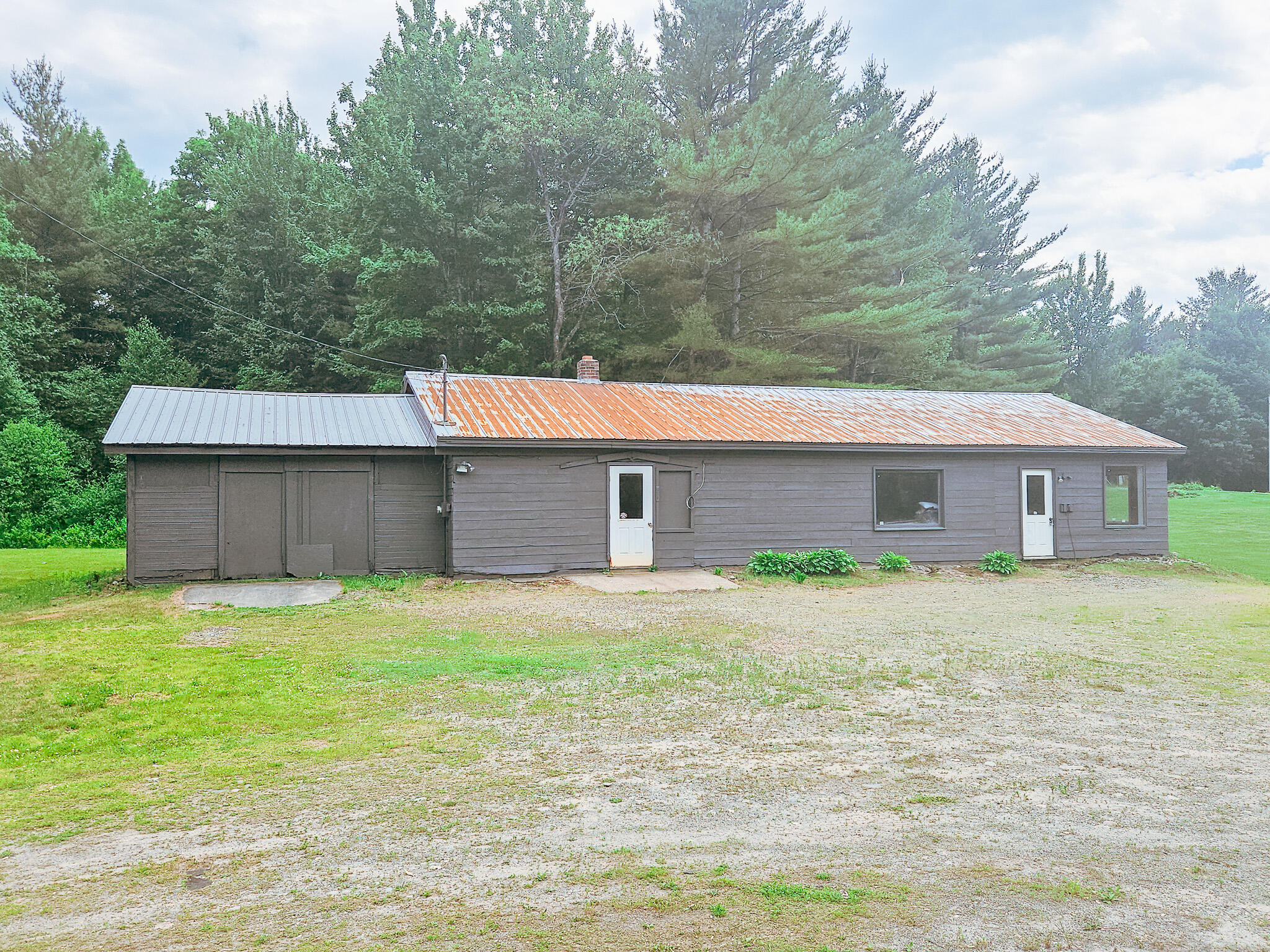 581 Mercer Road Property Photo 2