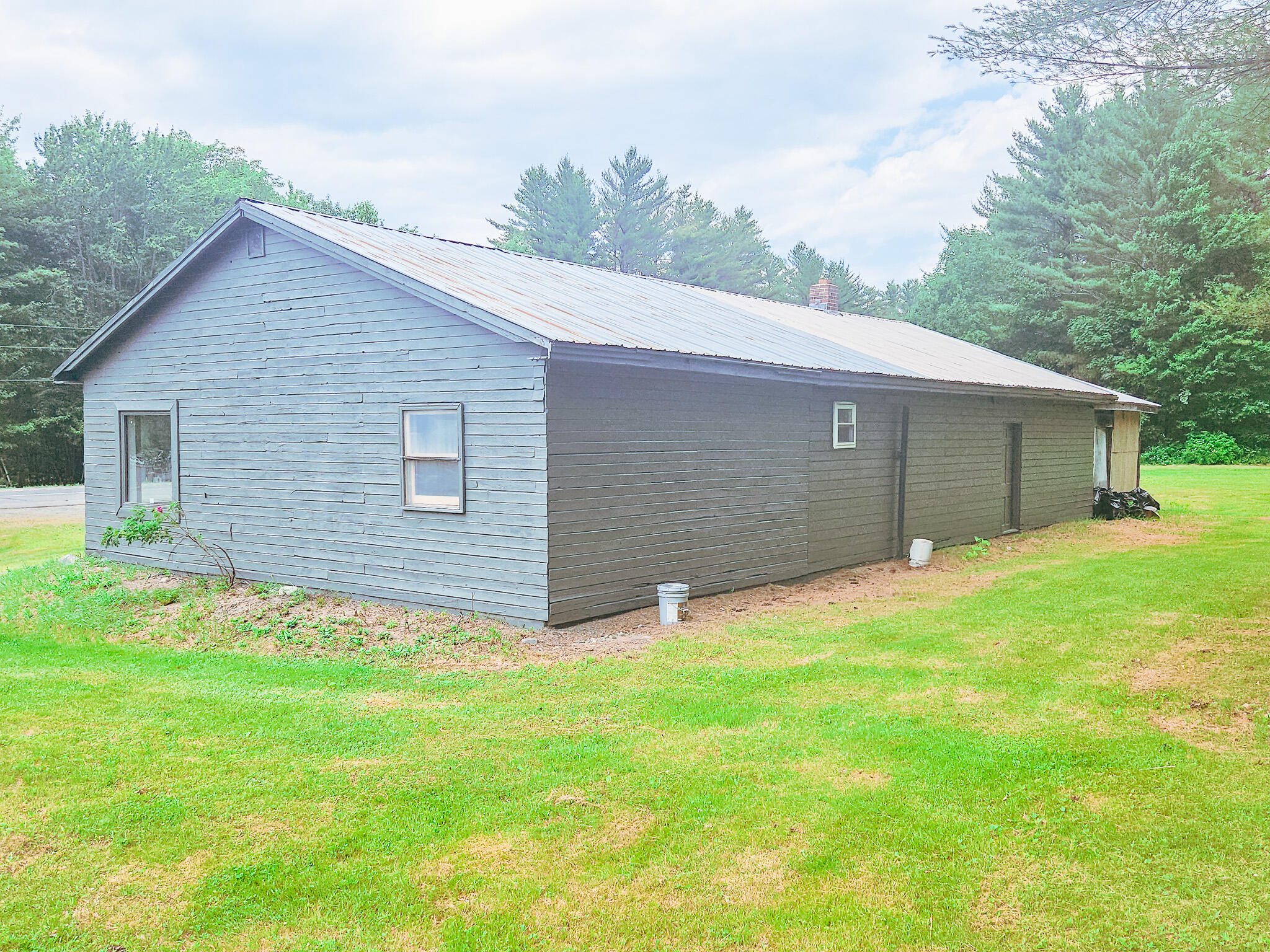 581 Mercer Road Property Photo 6