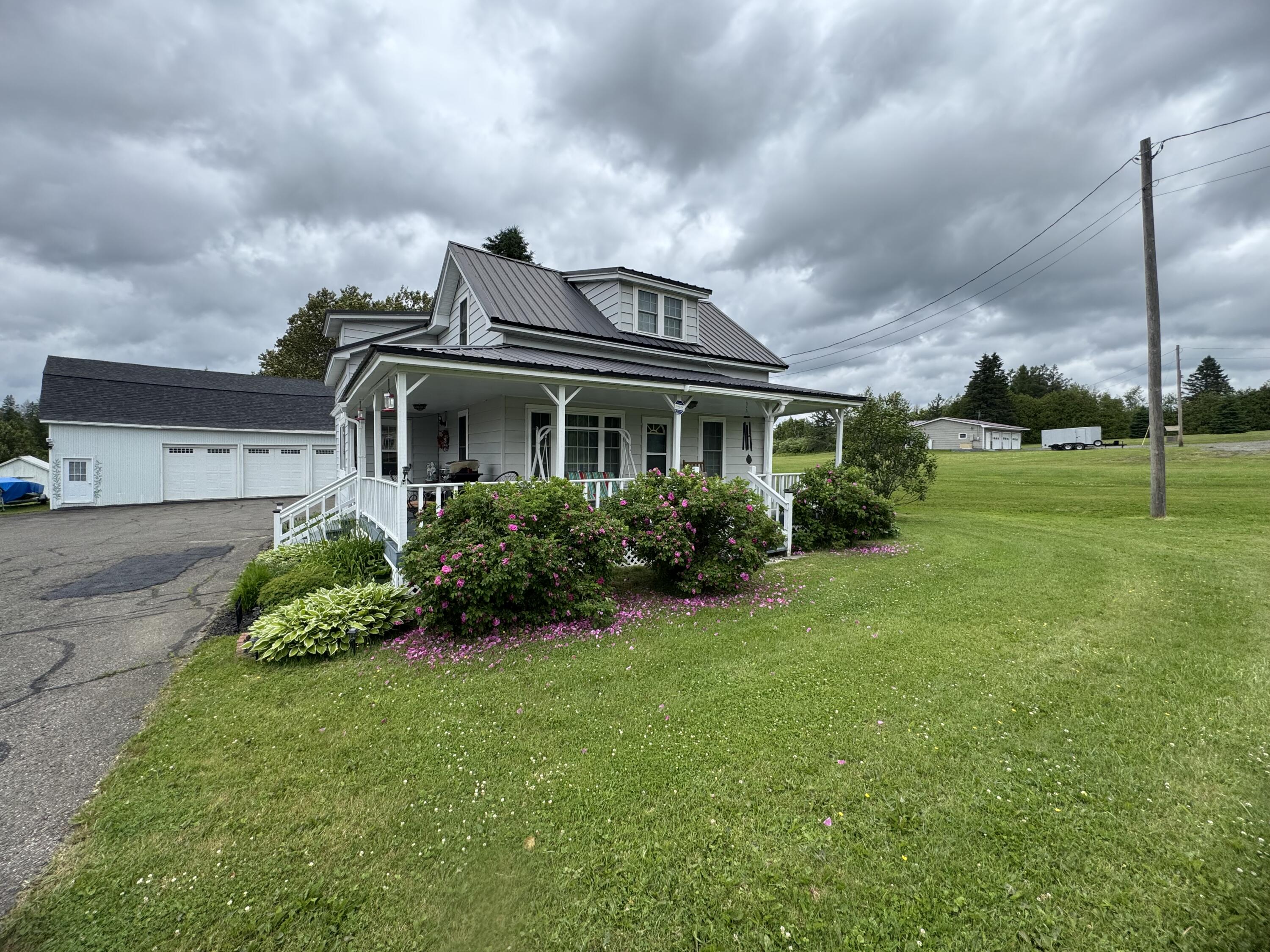 1710 Van Buren Road Property Photo 6