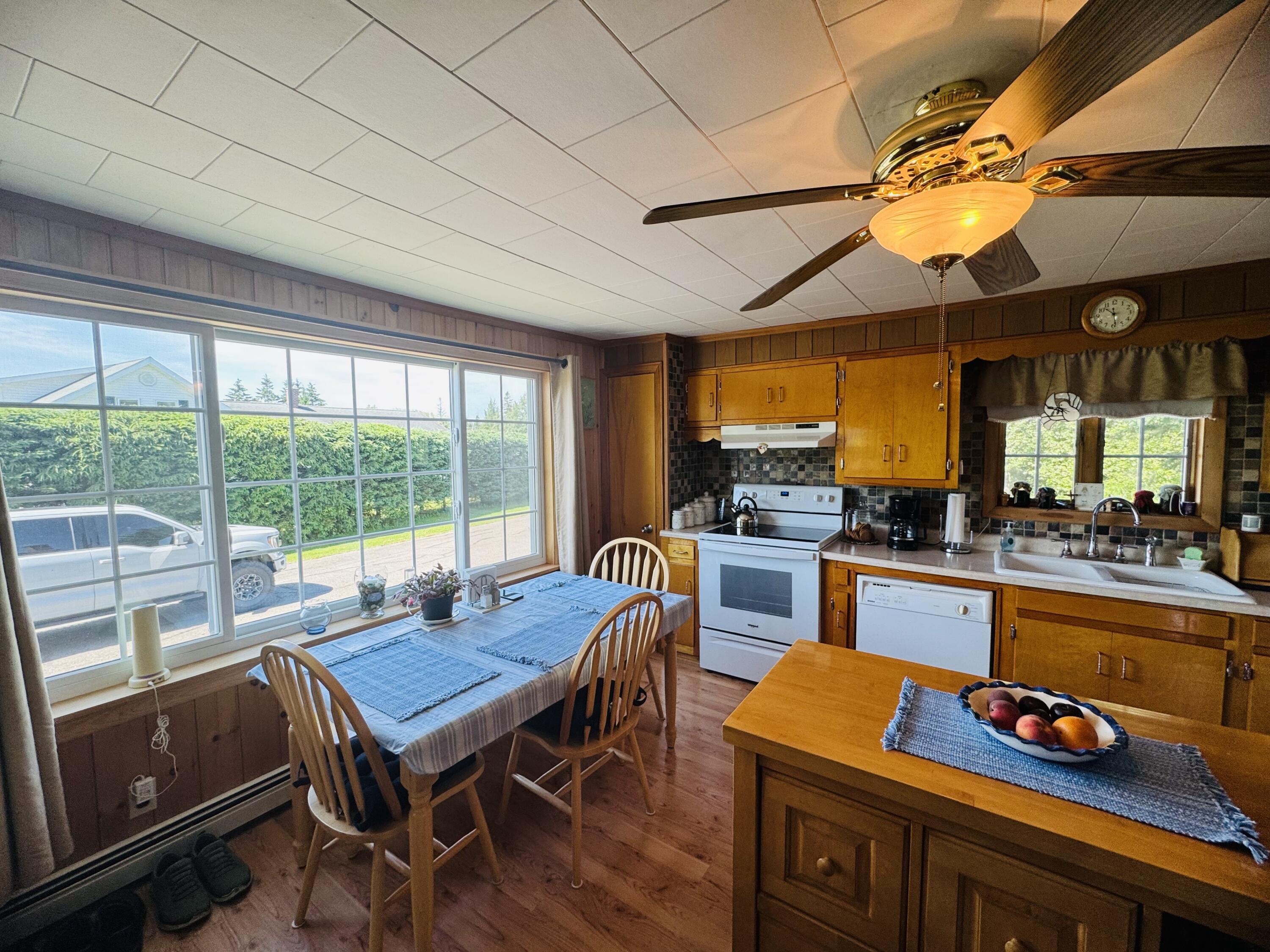 1710 Van Buren Road Property Photo 17