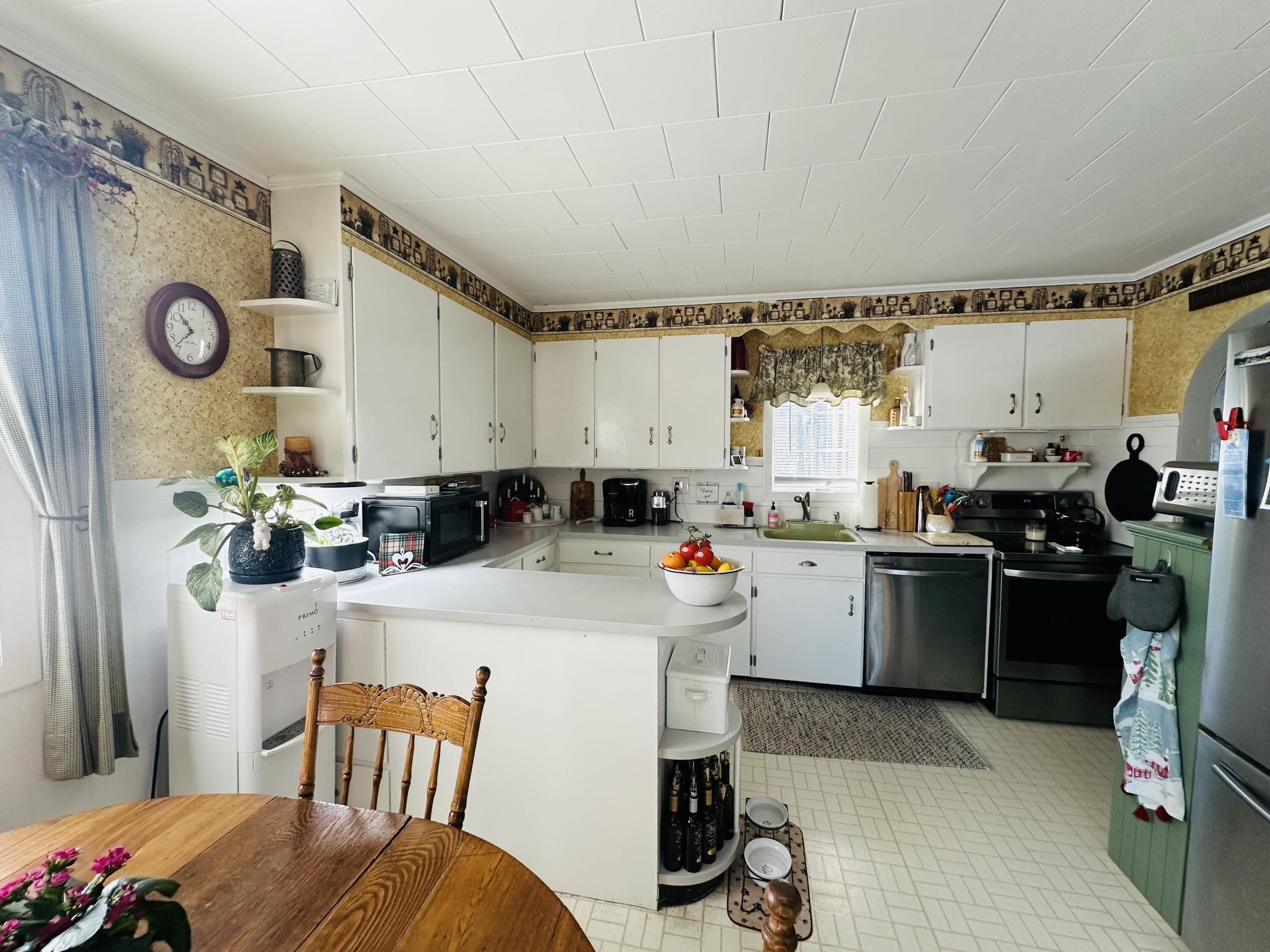 328 Sweden Street Property Photo 12
