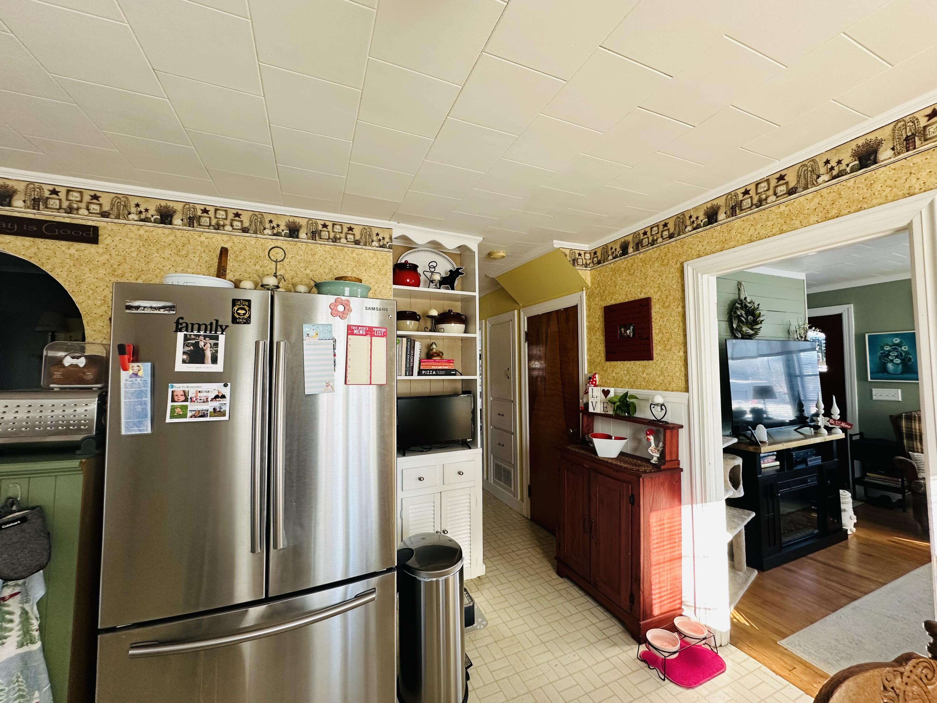 328 Sweden Street Property Photo 15