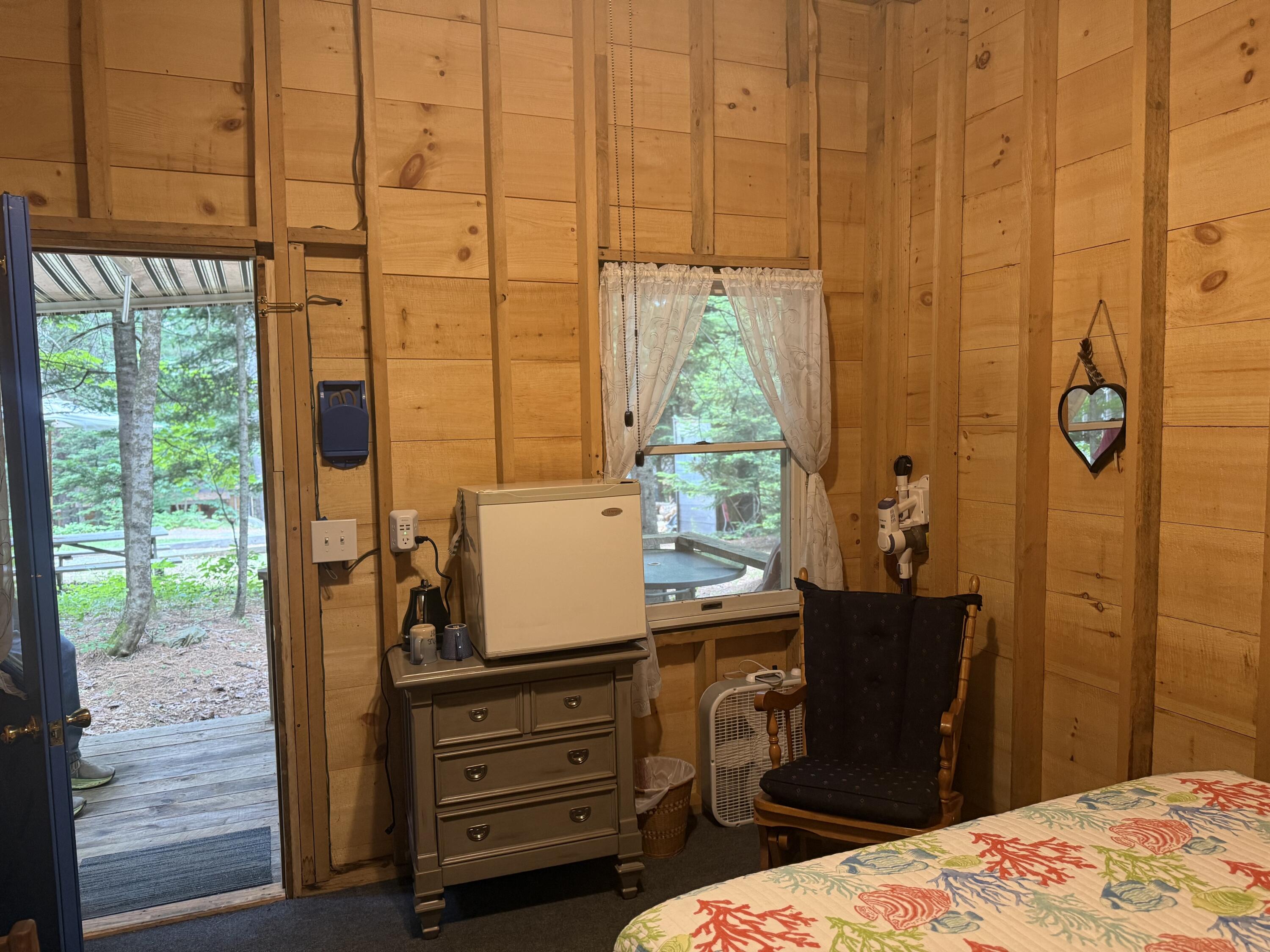 325 Calderwood Road Property Photo 13